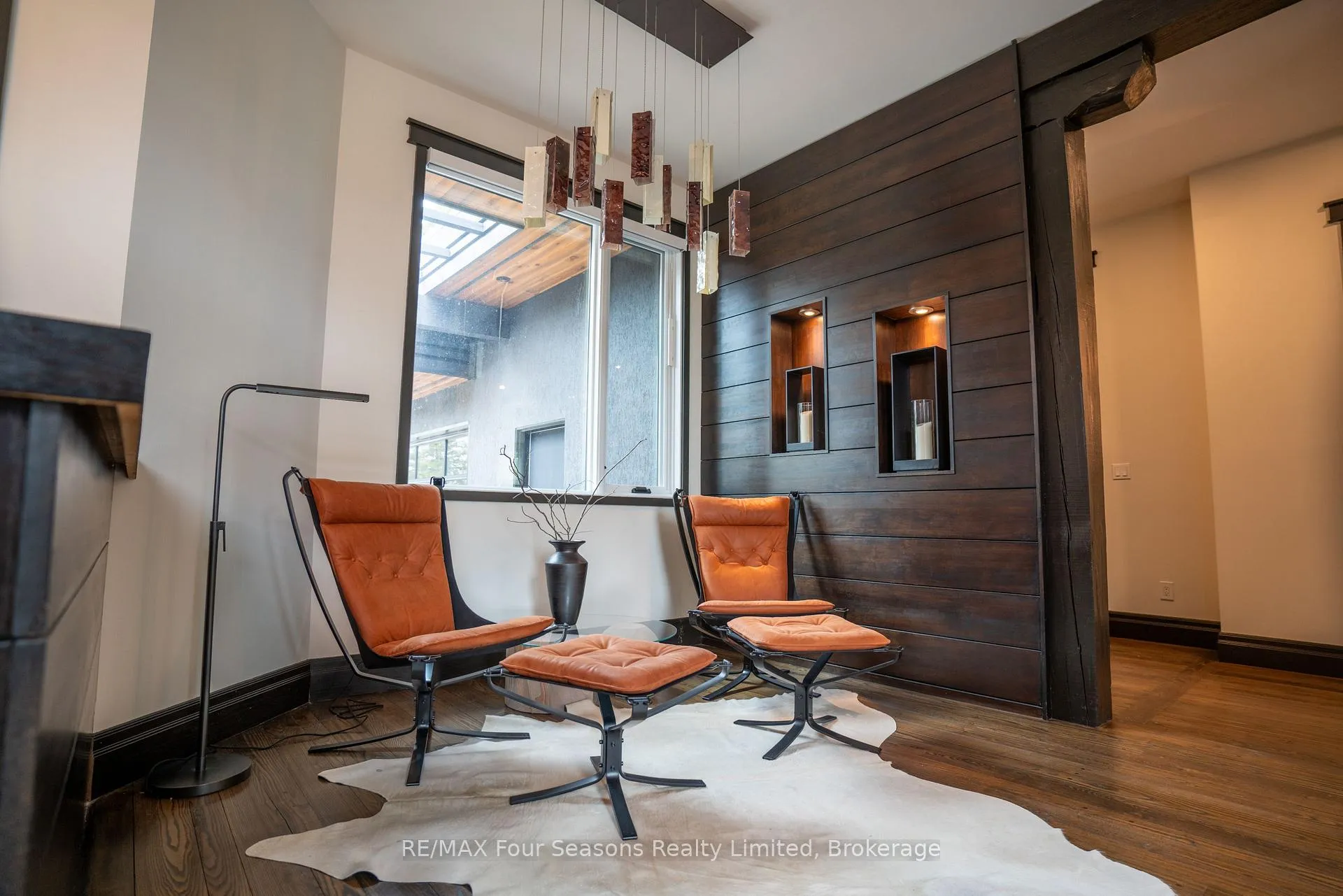 Photo 4 of 103 Cortina Crescent, Blue Mountains — HOMEH