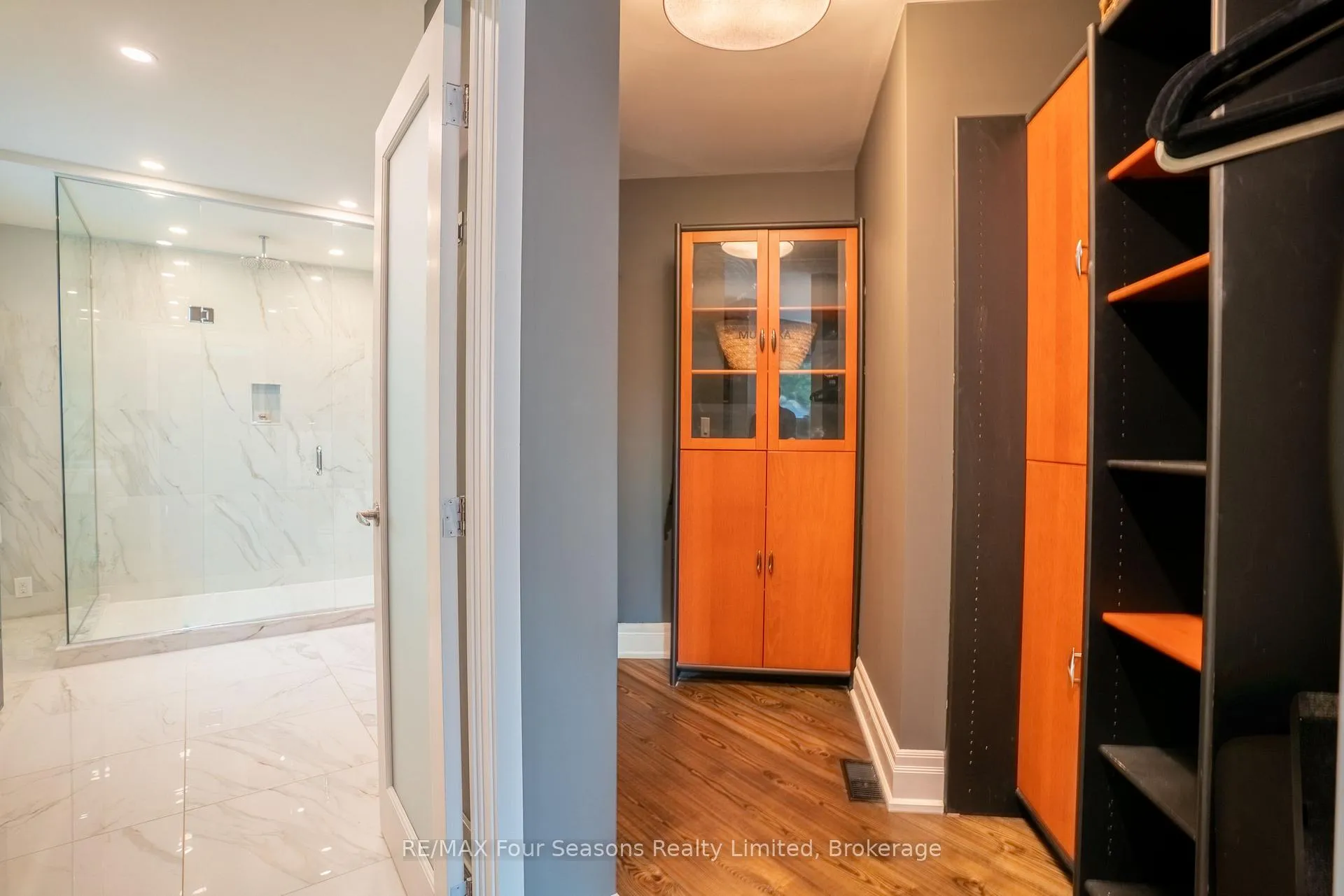 Photo 26 of 103 Cortina Crescent, Blue Mountains — HOMEH
