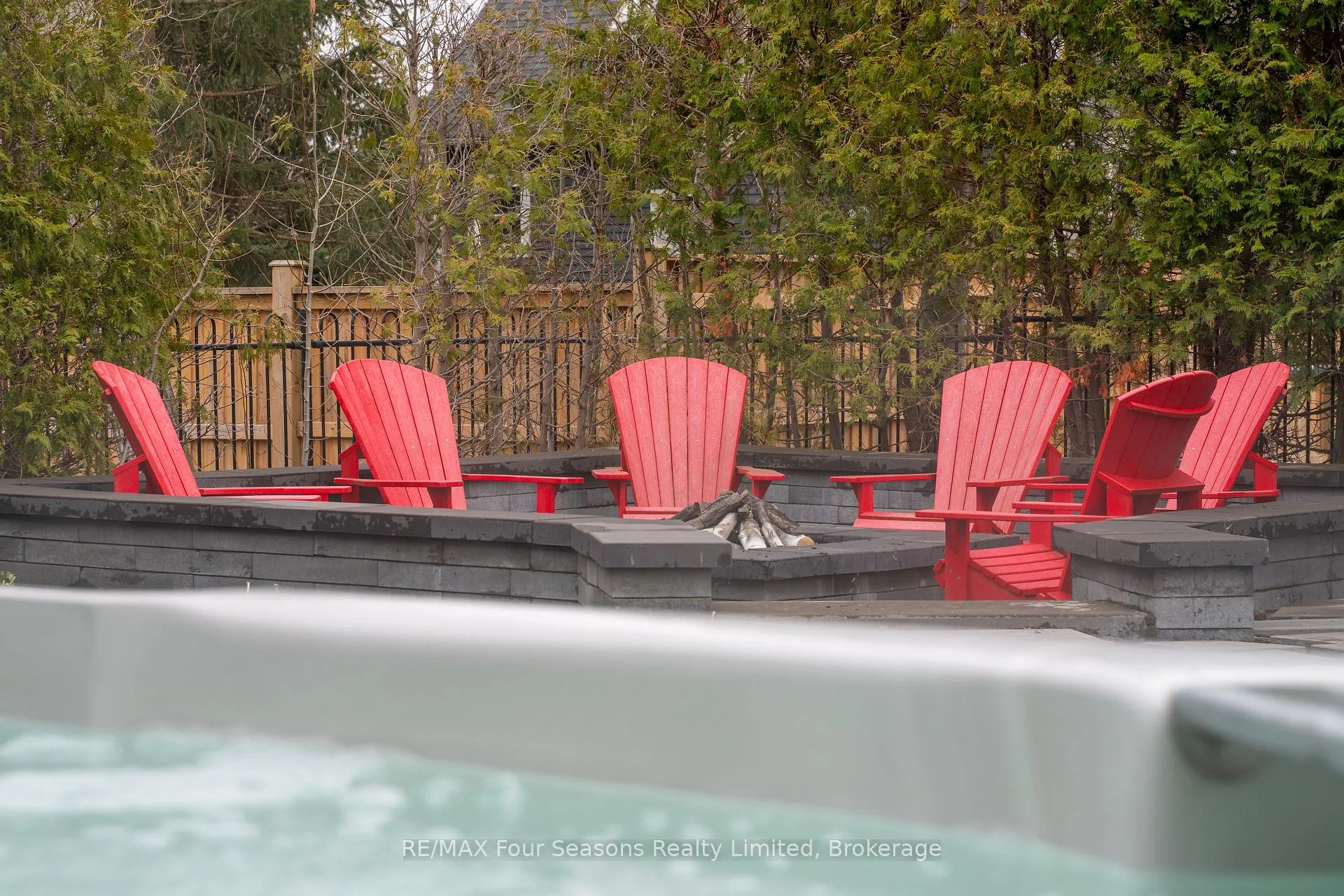Photo 48 of 103 Cortina Crescent, Blue Mountains — HOMEH