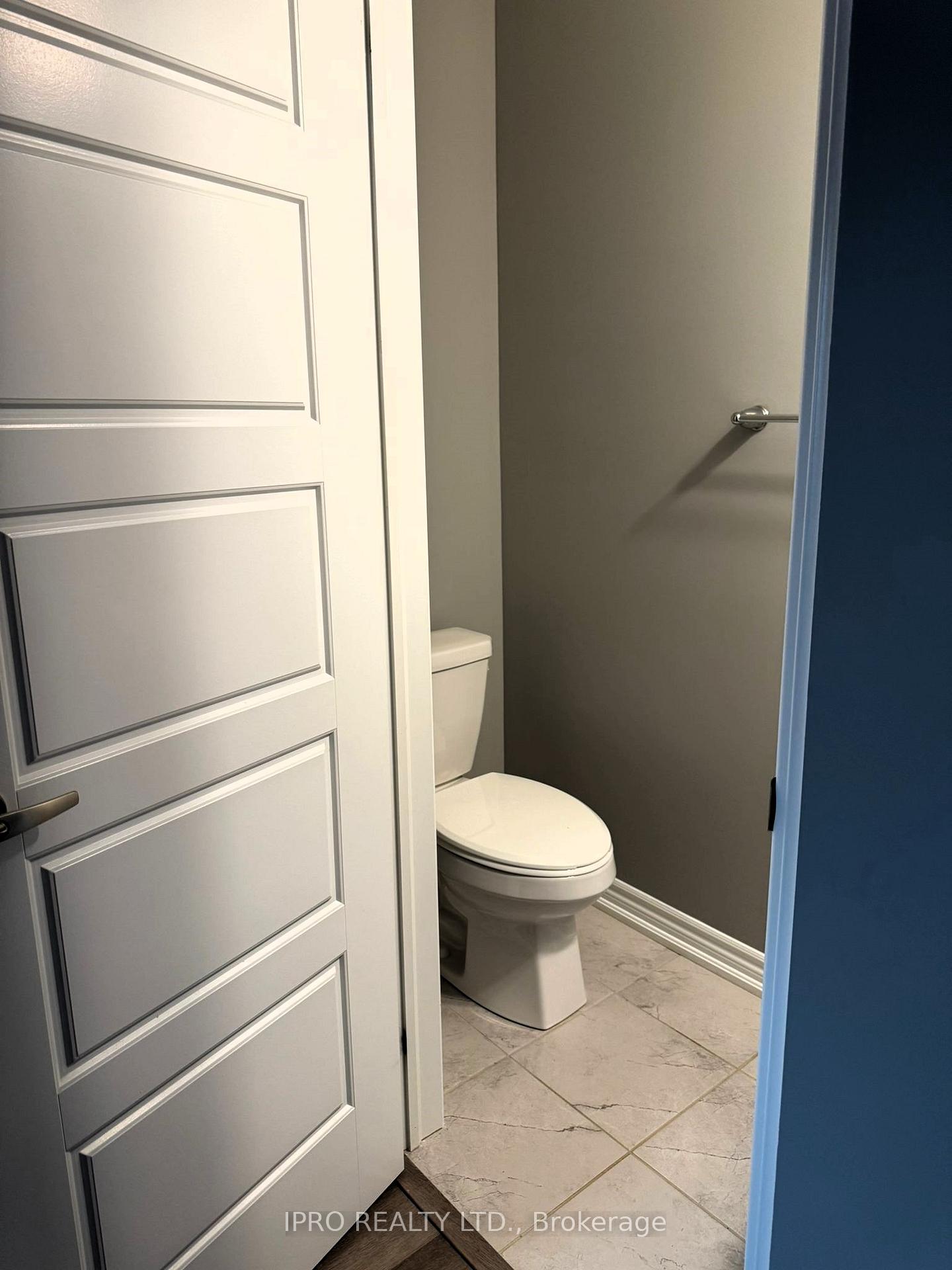 Photo 11 of 874 Ash Gate, Milton, Cobban — HOMEH
