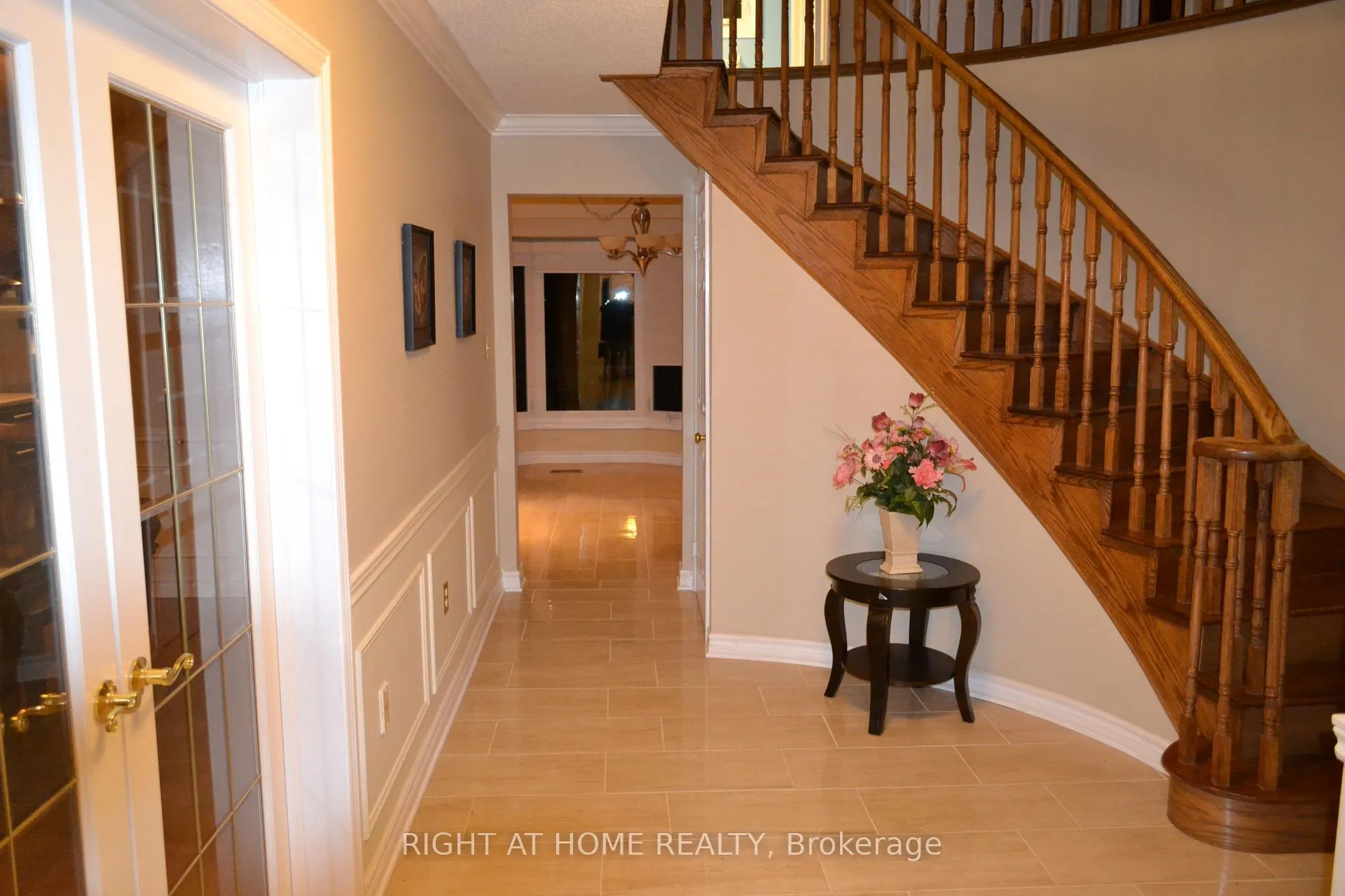 Photo 13 of 82 Woodside Square, Pelham, Fonthill — HOMEH