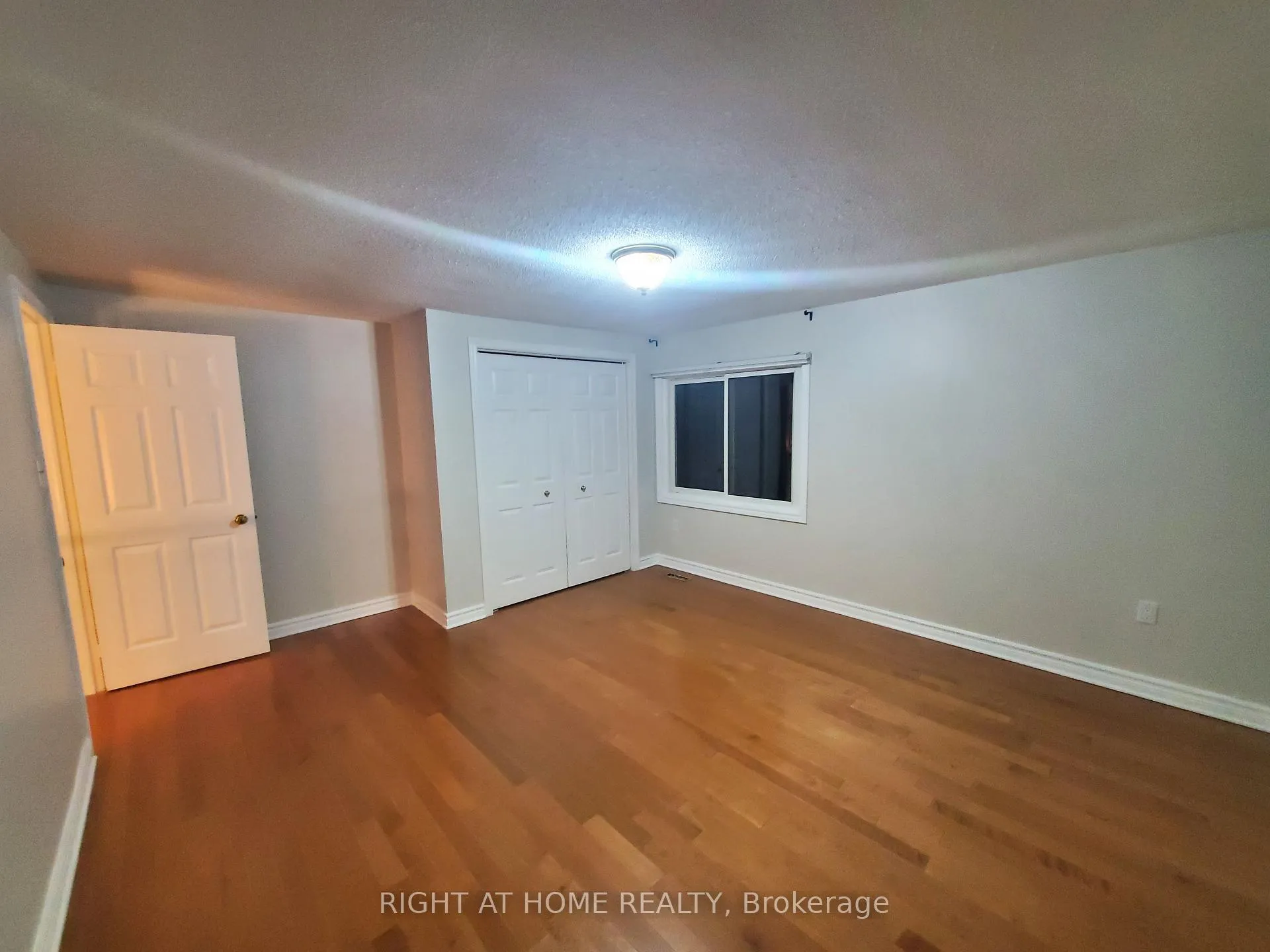 Photo 25 of 82 Woodside Square, Pelham, Fonthill — HOMEH