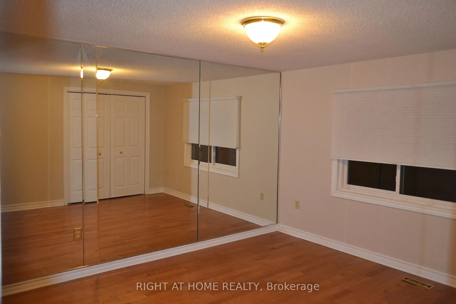Photo 26 of 82 Woodside Square, Pelham, Fonthill — HOMEH