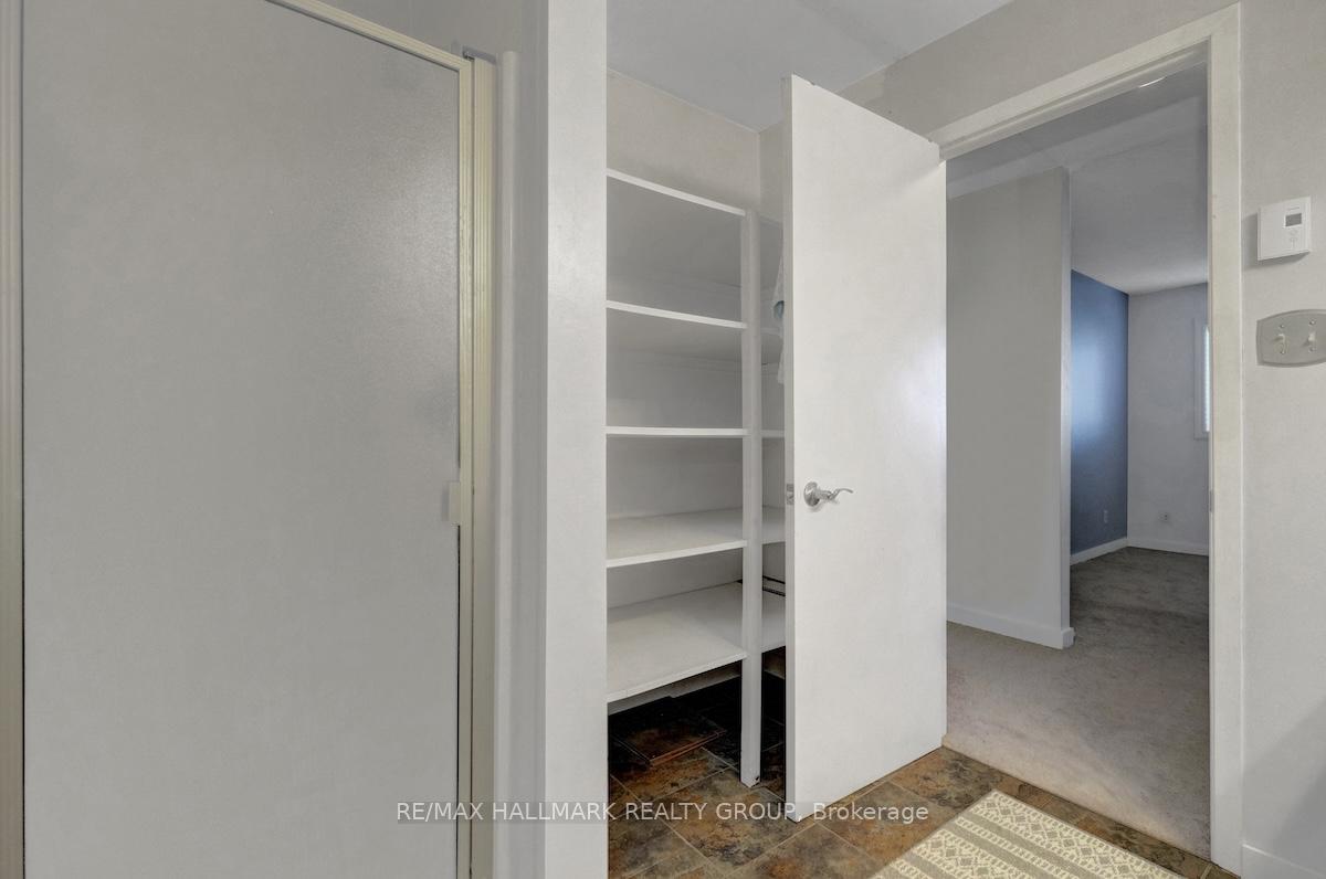 Photo 10 of 6403 Viseneau Drive, Ottawa, Chateauneuf — HOMEH