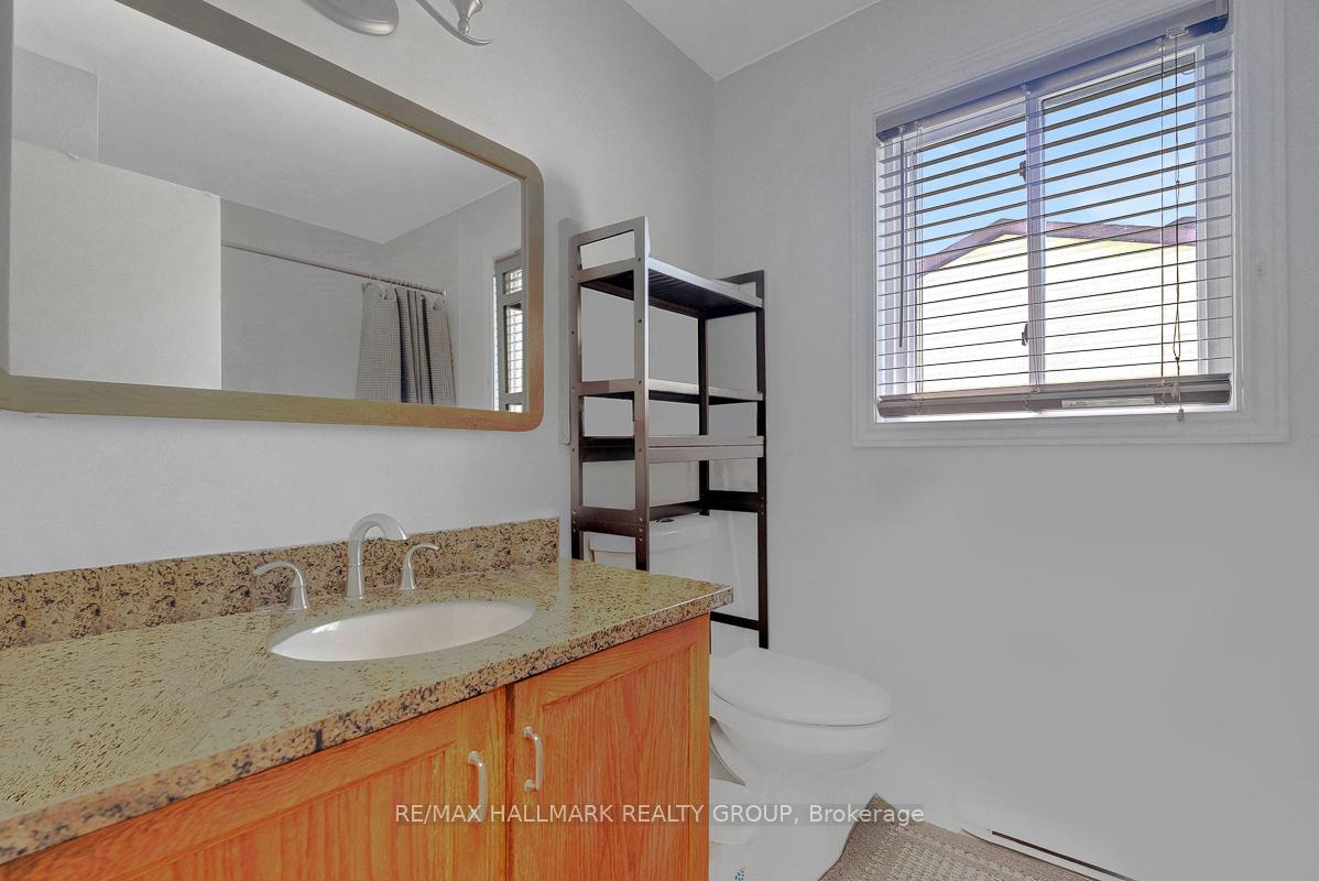 Photo 12 of 6403 Viseneau Drive, Ottawa, Chateauneuf — HOMEH