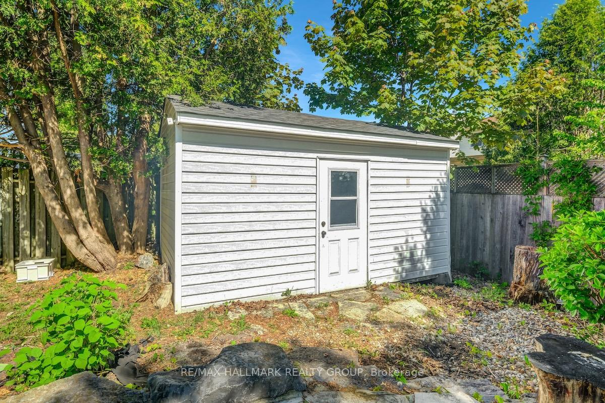 Photo 16 of 6403 Viseneau Drive, Ottawa, Chateauneuf — HOMEH
