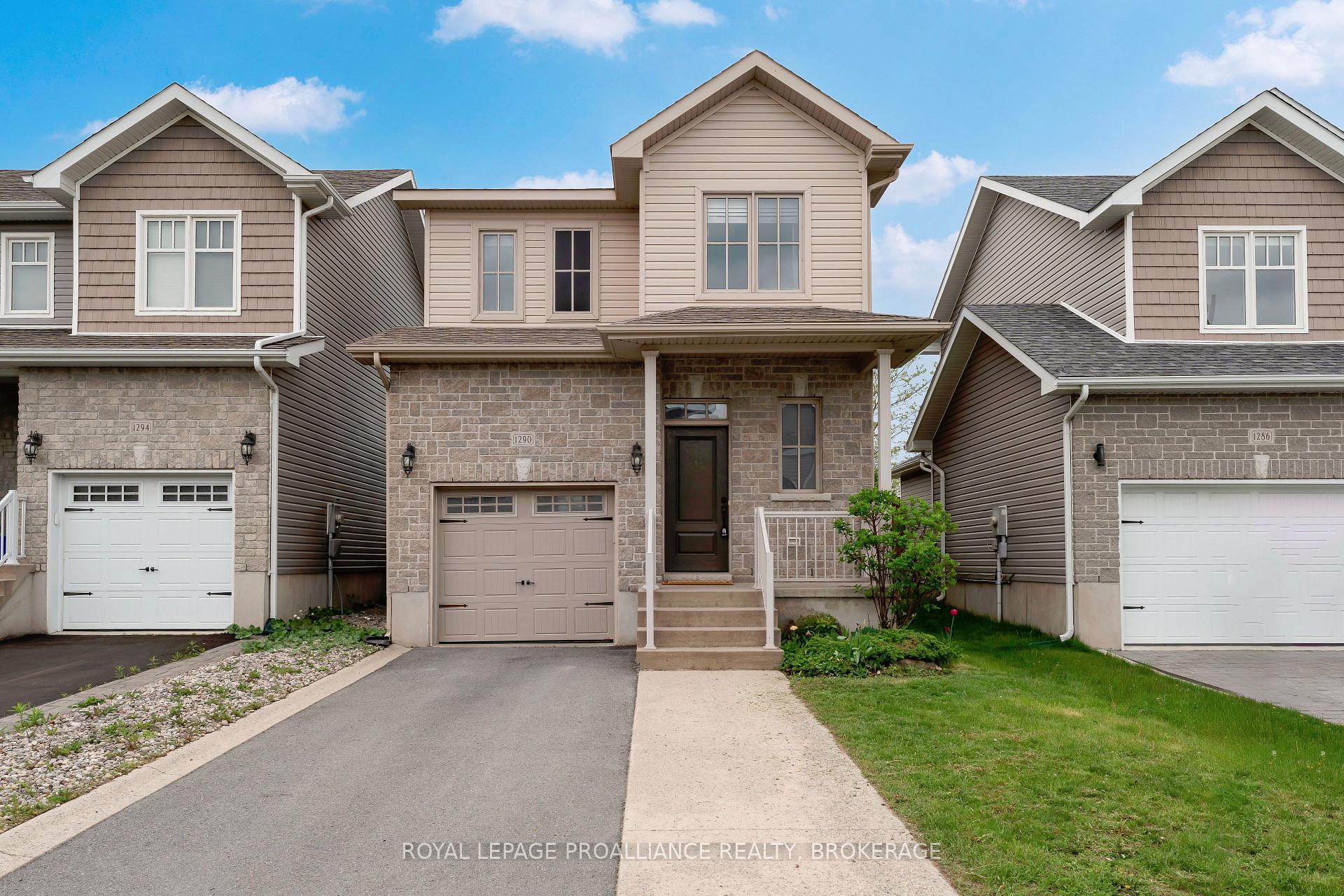 Photo 2 of 1290 Atkinson Street, Kingston, City Northwest — HOMEH
