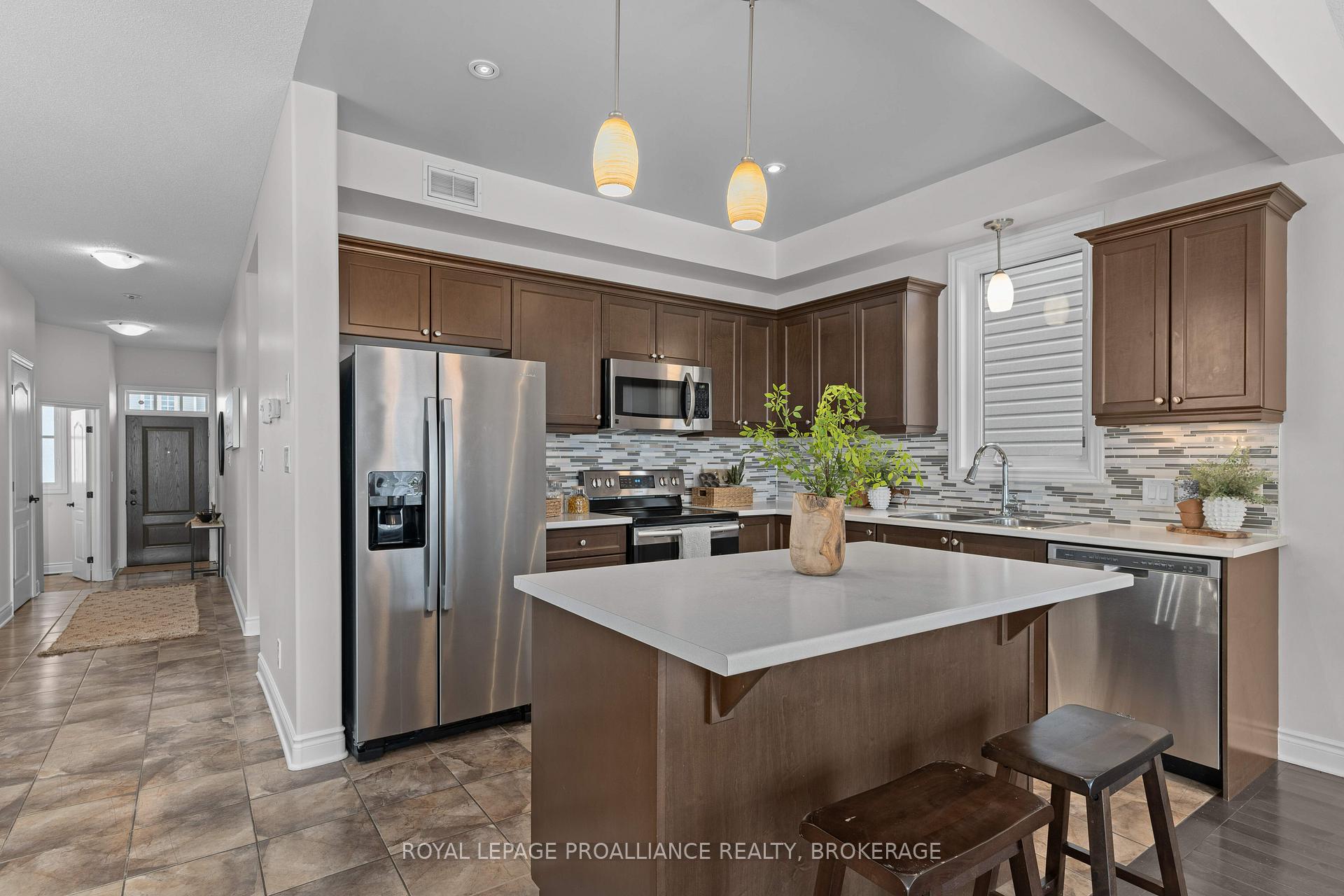 Photo 11 of 1290 Atkinson Street, Kingston, City Northwest — HOMEH
