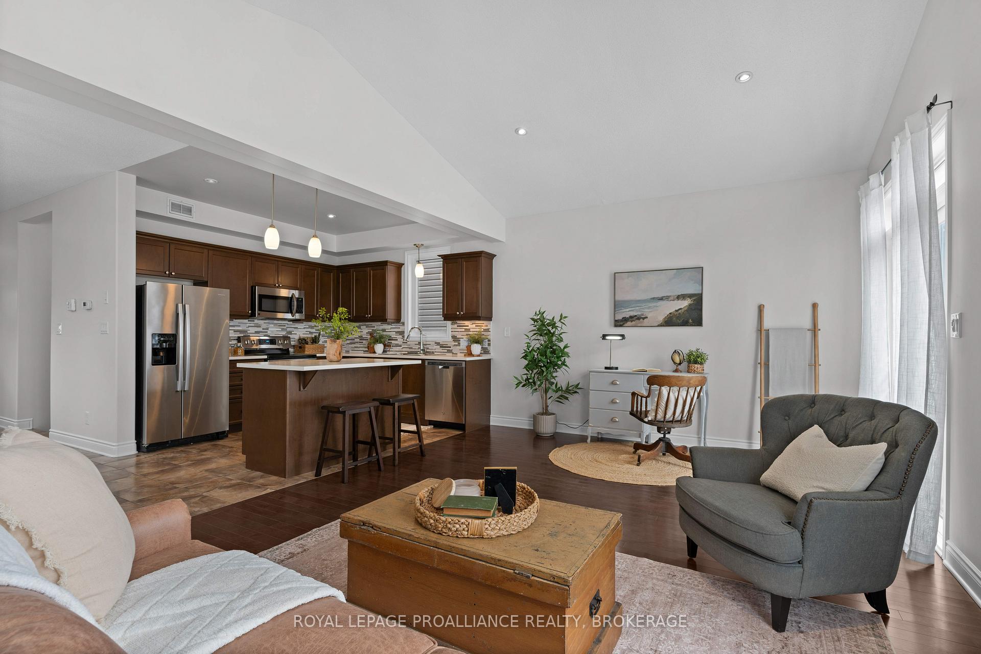 Photo 16 of 1290 Atkinson Street, Kingston, City Northwest — HOMEH