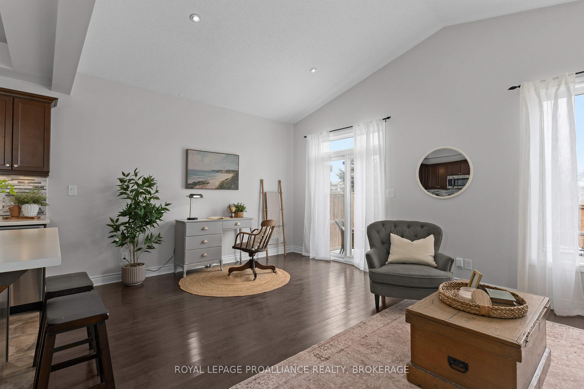 Photo 18 of 1290 Atkinson Street, Kingston, City Northwest — HOMEH