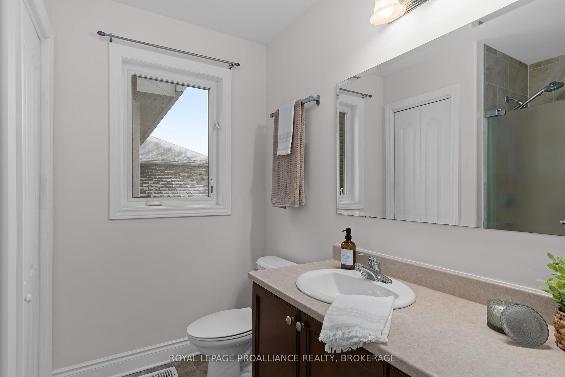 Photo 26 of 1290 Atkinson Street, Kingston, City Northwest — HOMEH