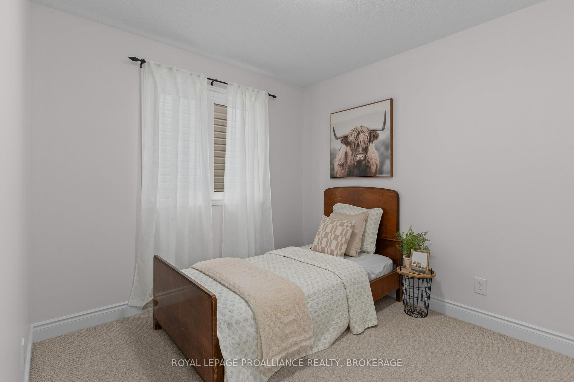 Photo 31 of 1290 Atkinson Street, Kingston, City Northwest — HOMEH