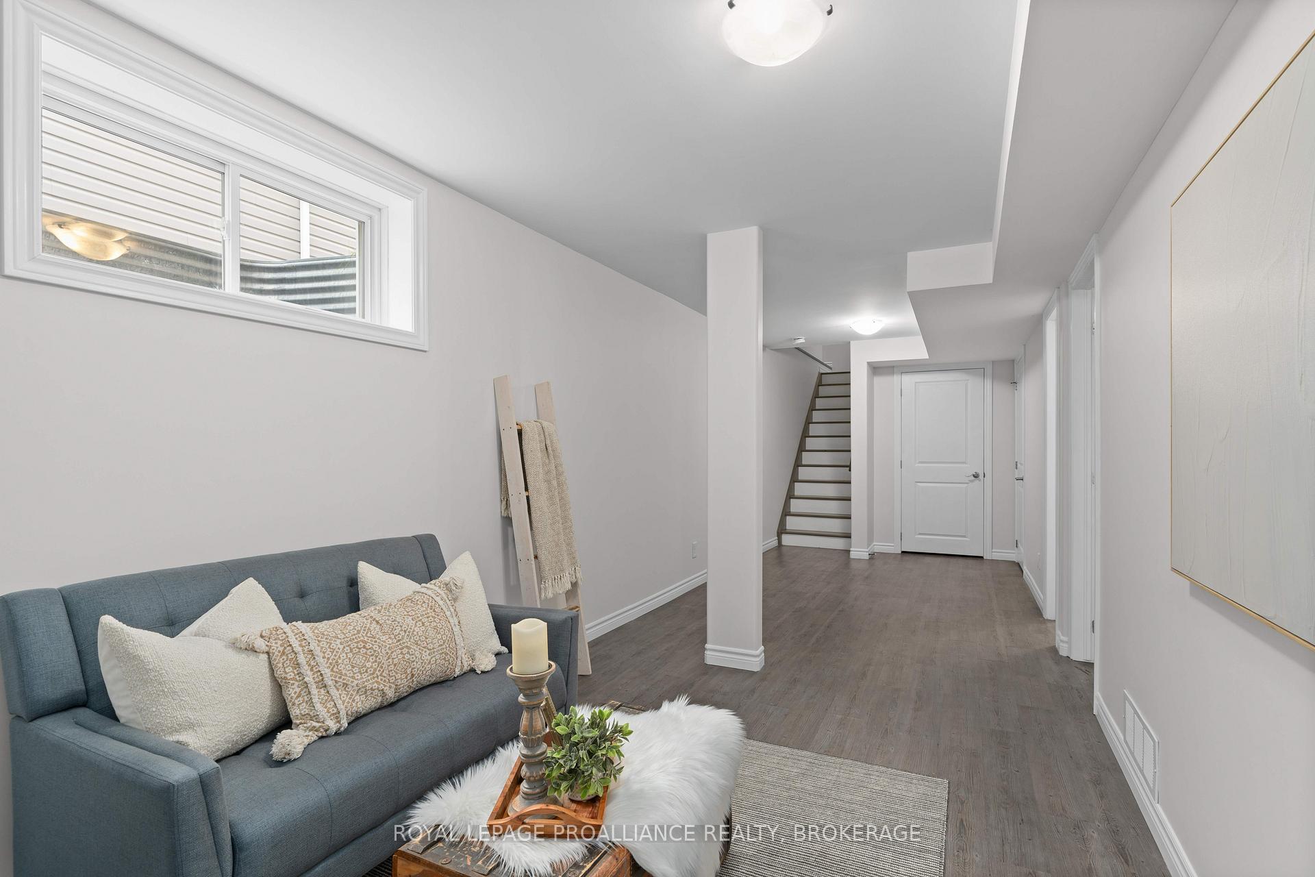 Photo 38 of 1290 Atkinson Street, Kingston, City Northwest — HOMEH