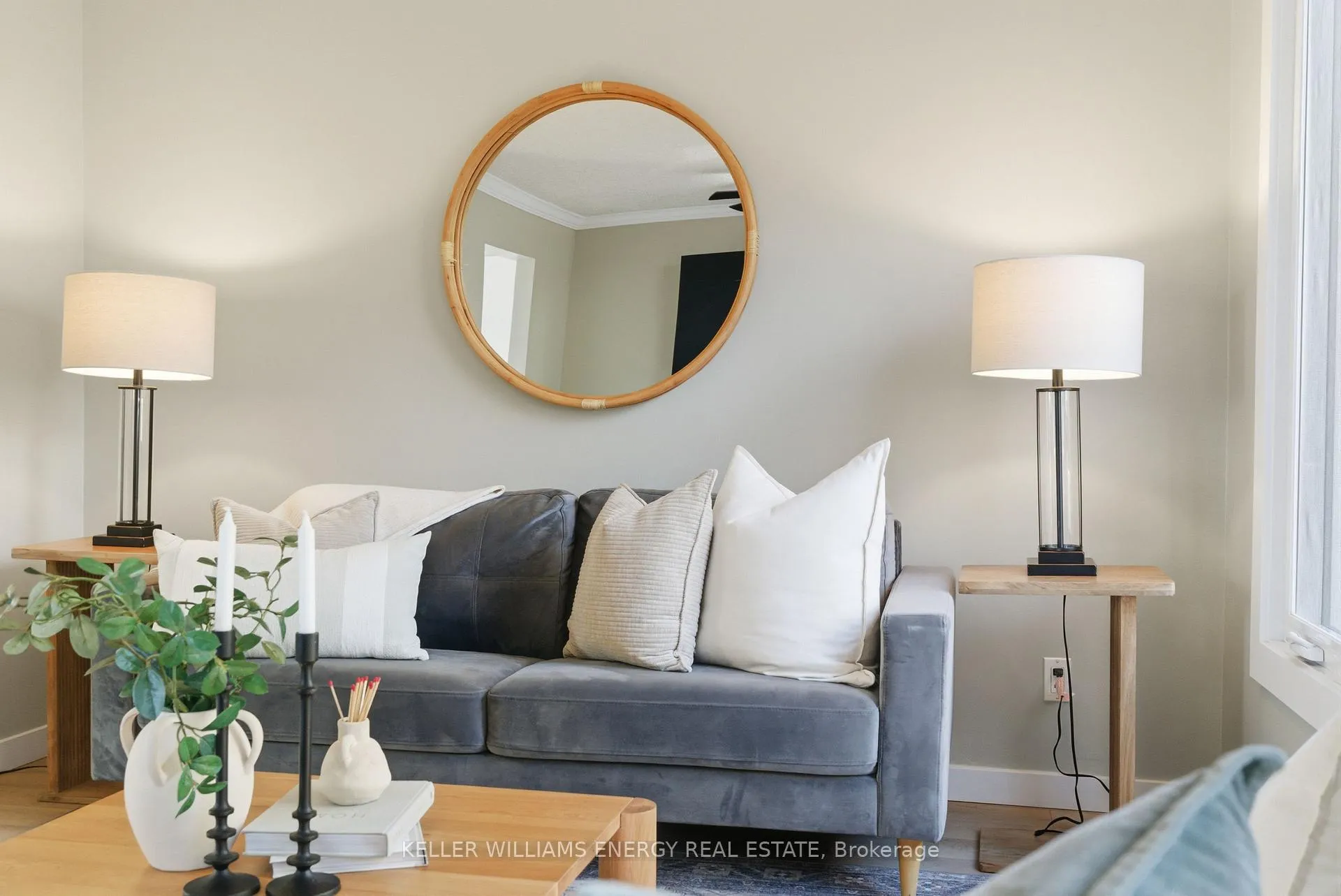 Photo 14 of 35 Overbank Drive, Oshawa, McLaughlin — HOMEH