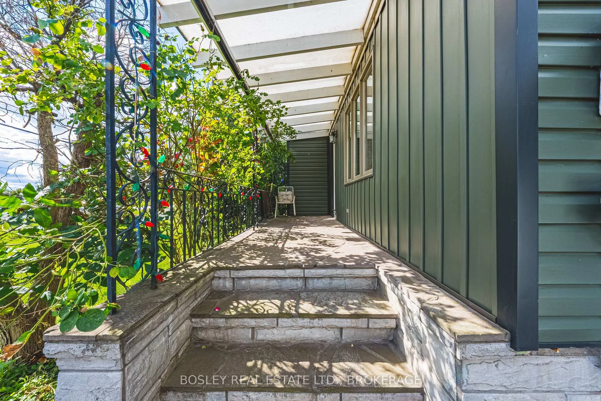 Photo 5 of 9143 Sodom Road, Niagara Falls, Lyons Creek — HOMEH