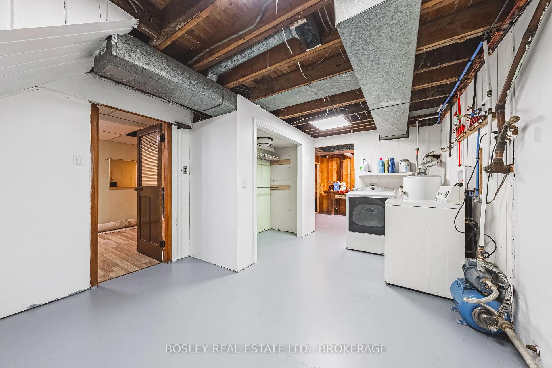 Photo 16 of 9143 Sodom Road, Niagara Falls, Lyons Creek — HOMEH