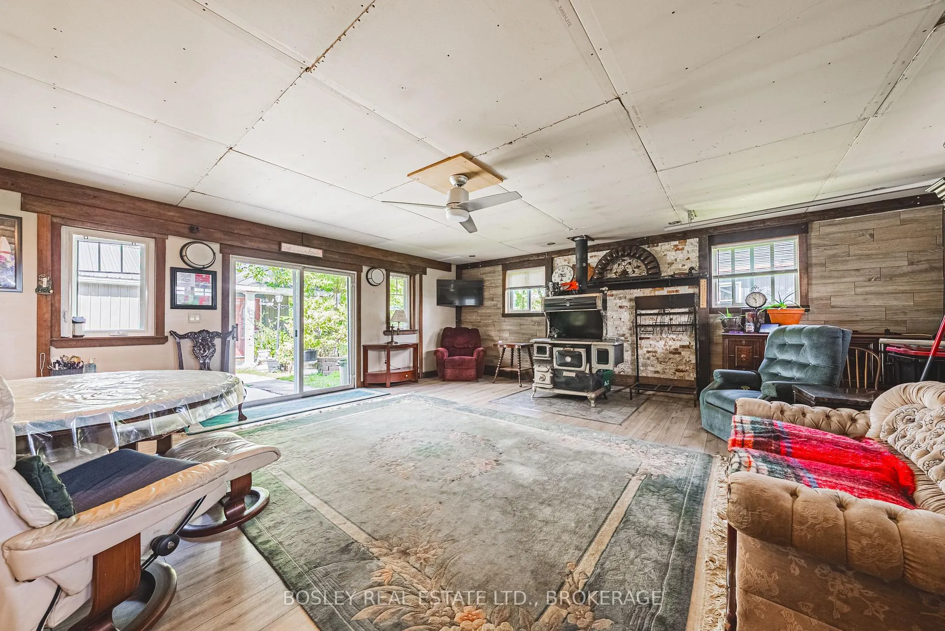 Photo 20 of 9143 Sodom Road, Niagara Falls, Lyons Creek — HOMEH
