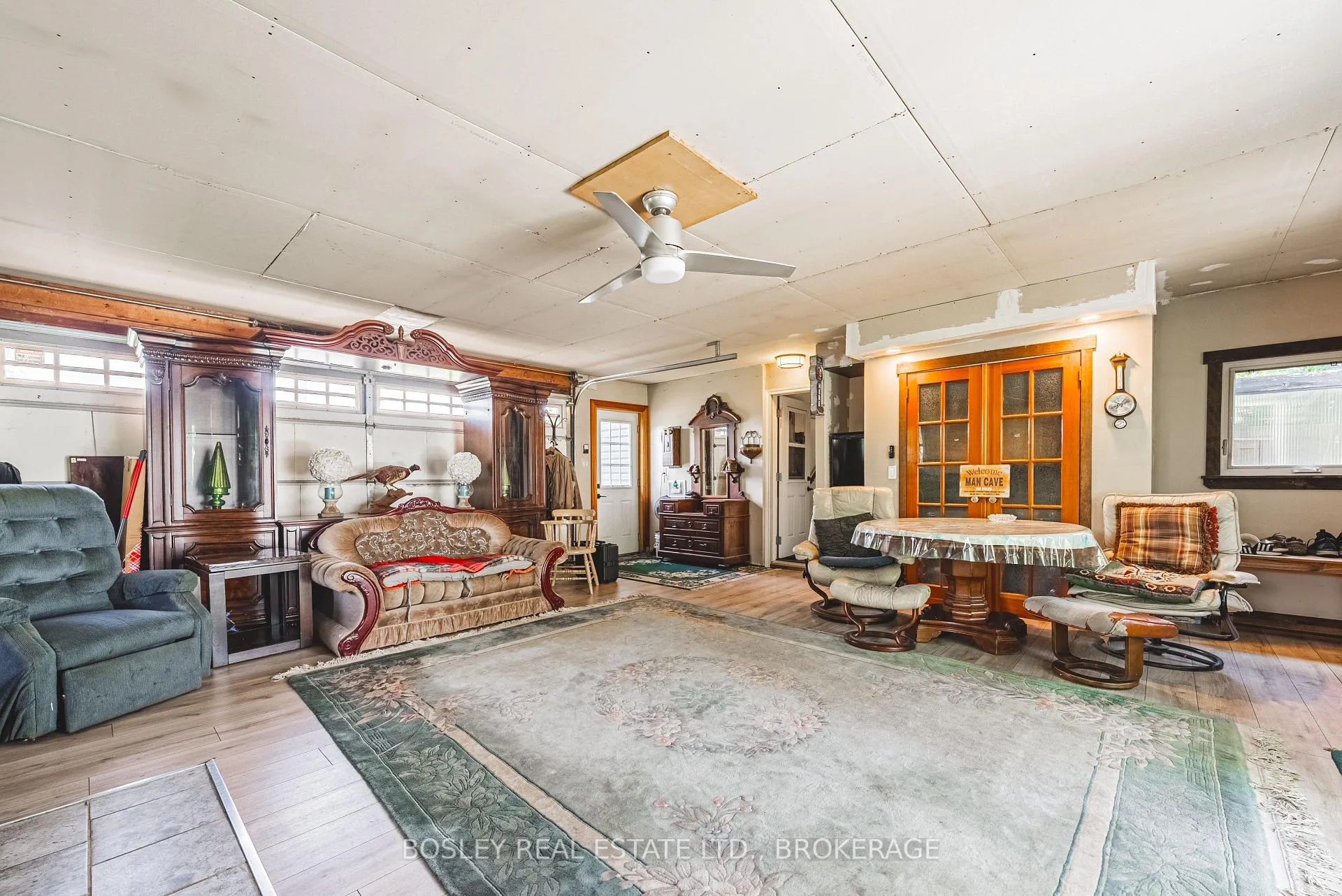 Photo 21 of 9143 Sodom Road, Niagara Falls, Lyons Creek — HOMEH