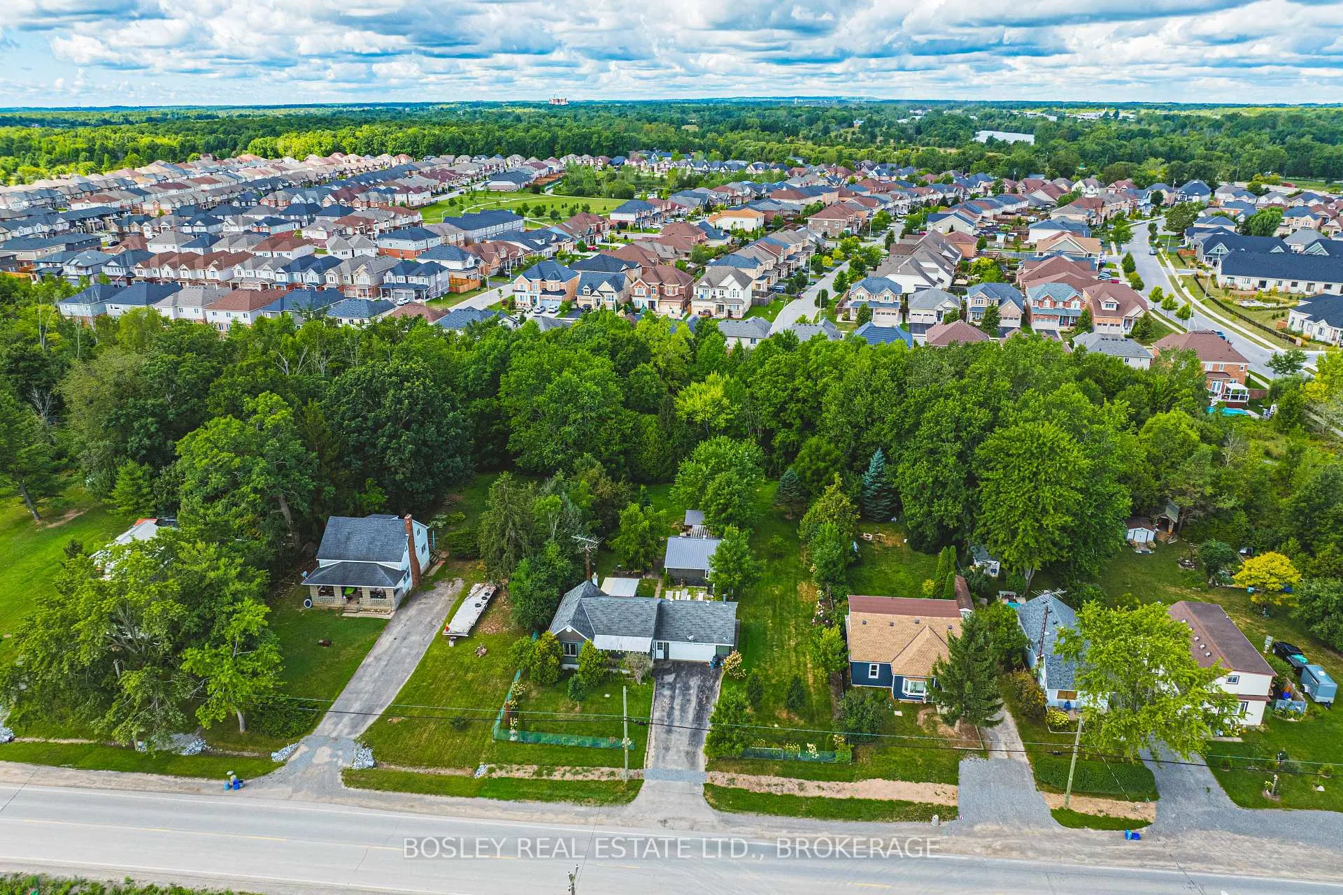 Photo 34 of 9143 Sodom Road, Niagara Falls, Lyons Creek — HOMEH