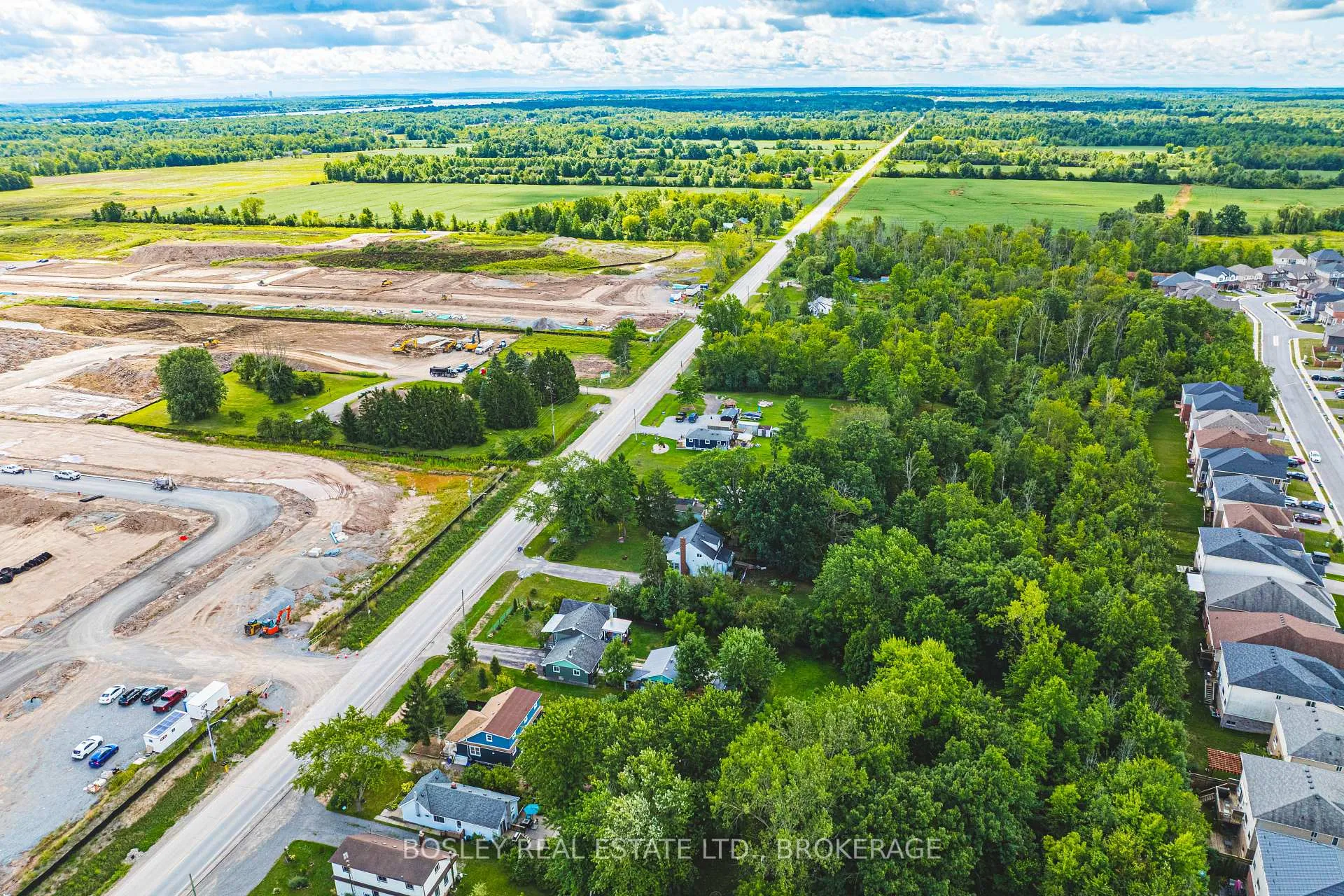 Photo 37 of 9143 Sodom Road, Niagara Falls, Lyons Creek — HOMEH