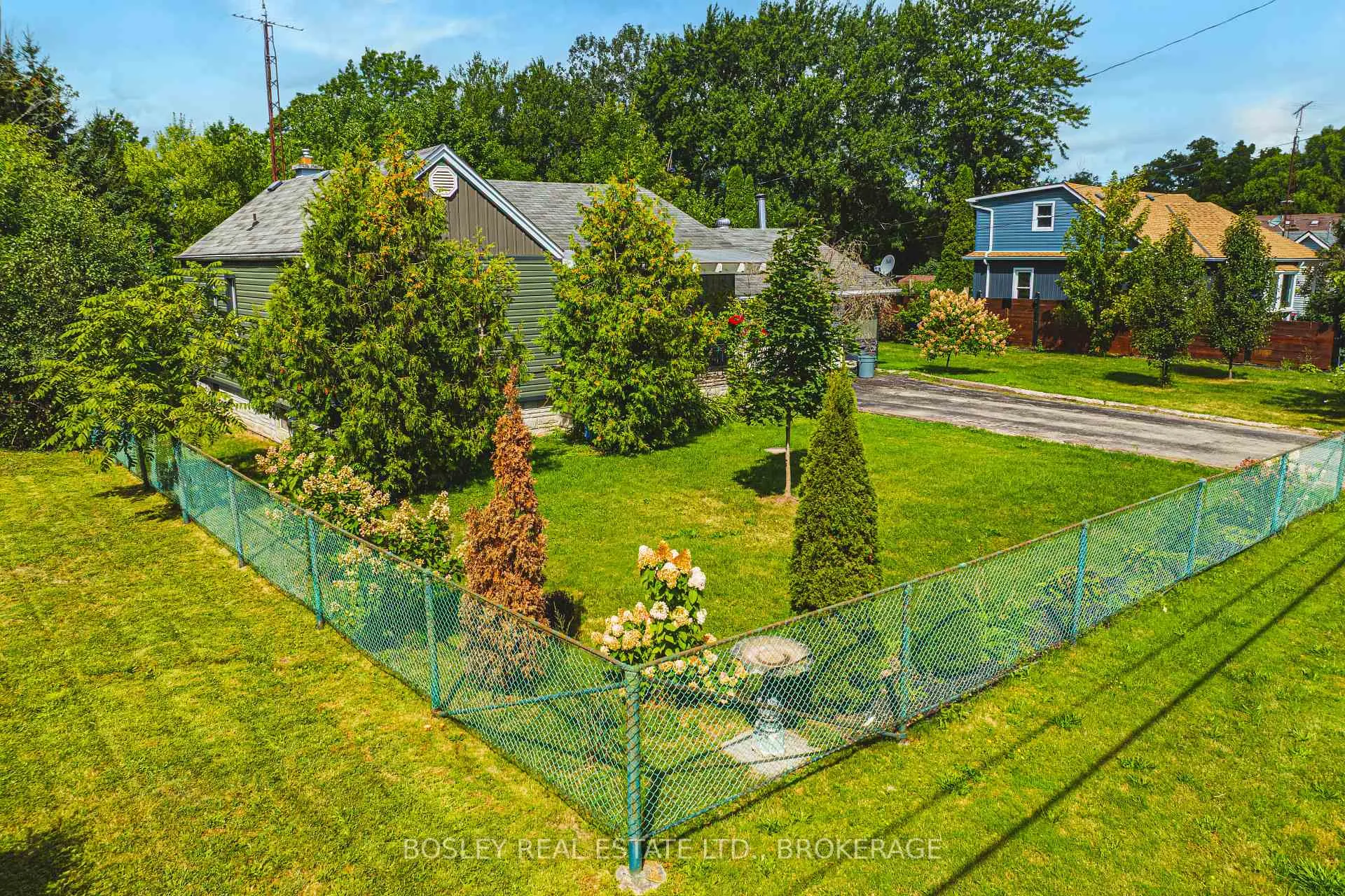 Photo 43 of 9143 Sodom Road, Niagara Falls, Lyons Creek — HOMEH