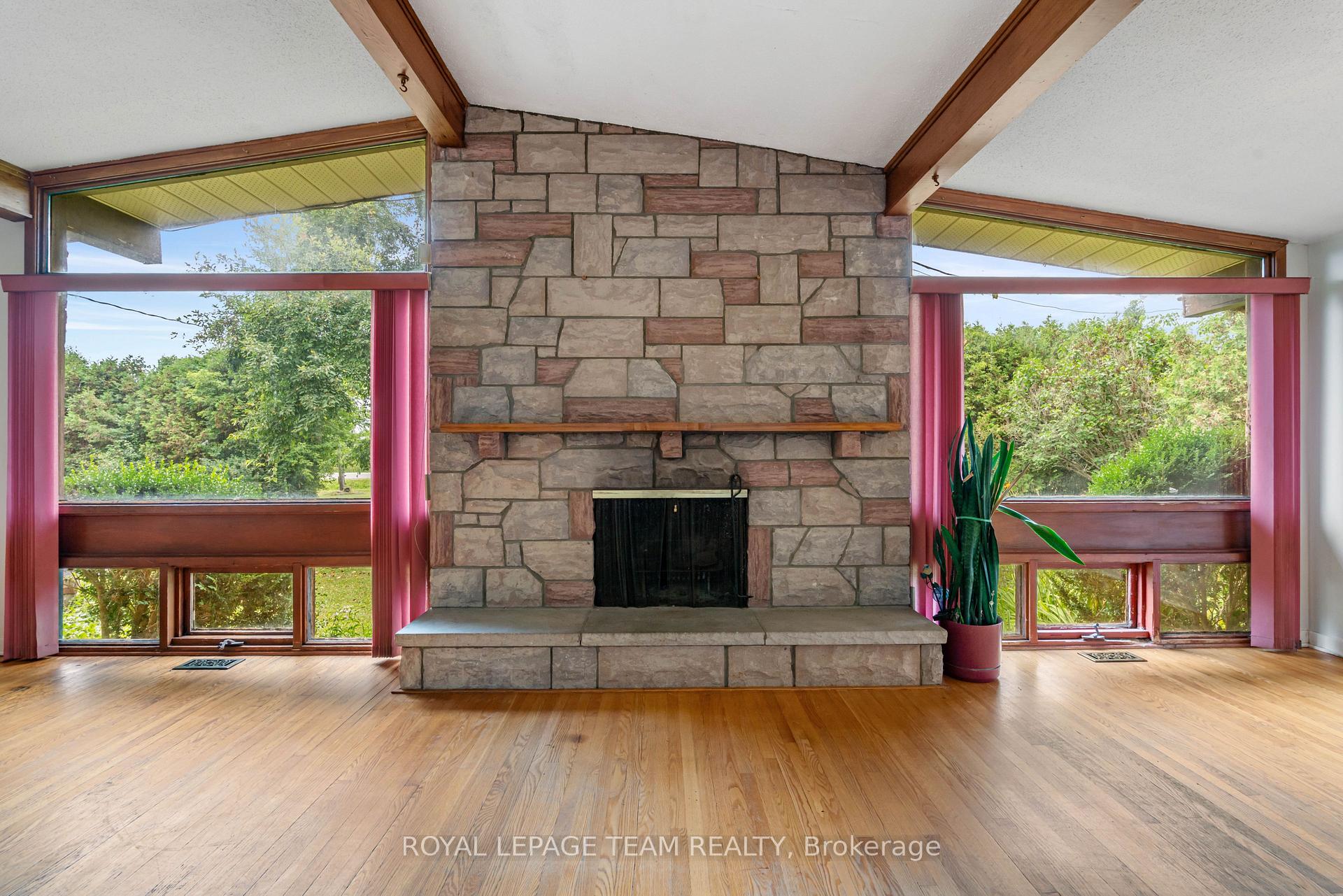 Photo 7 of 1489 County 31 Road, North Dundas, North Dundas (Winchester) Twp — HOMEH