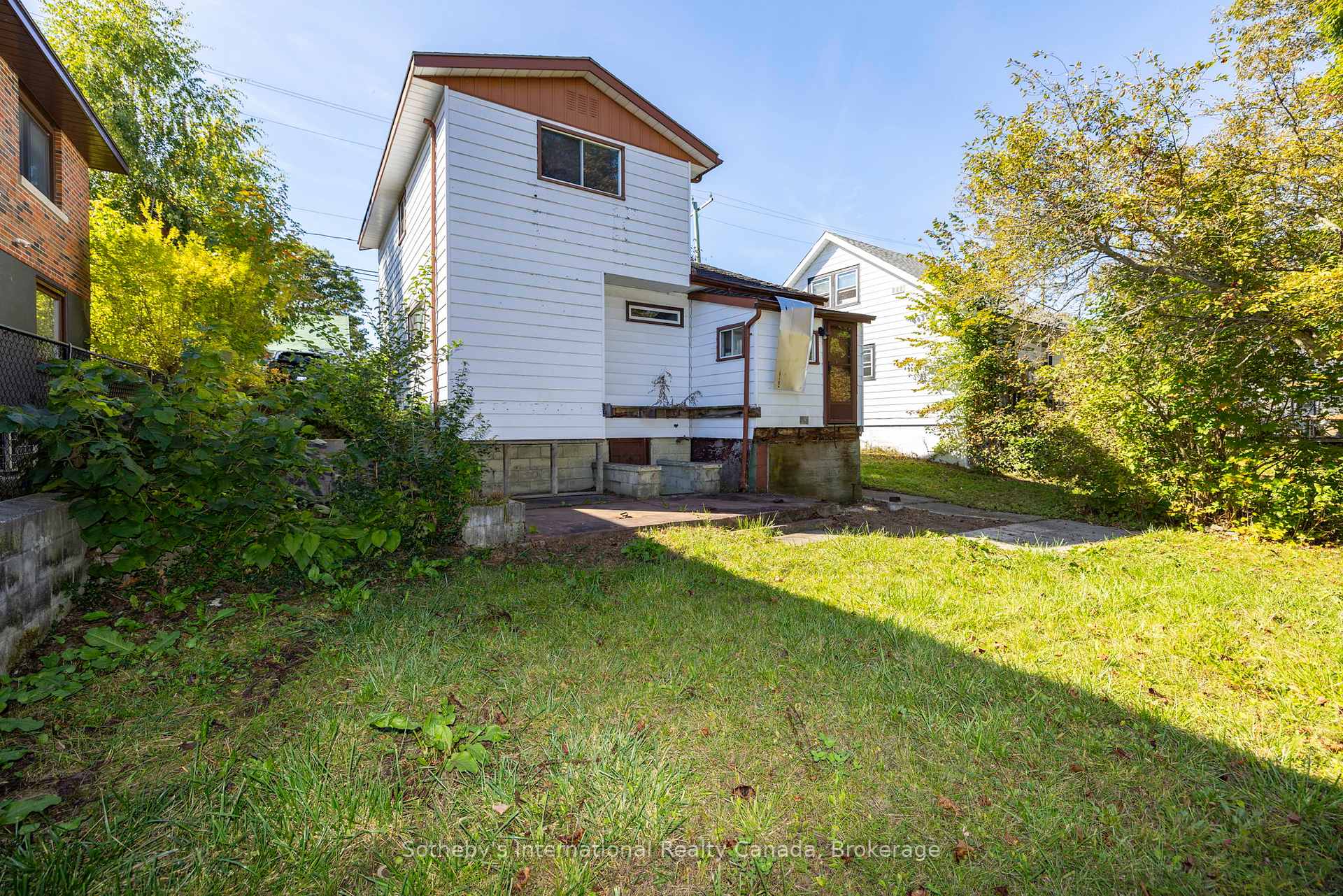 Photo 18 of 9 Summitt Avenue, Parry Sound — HOMEH