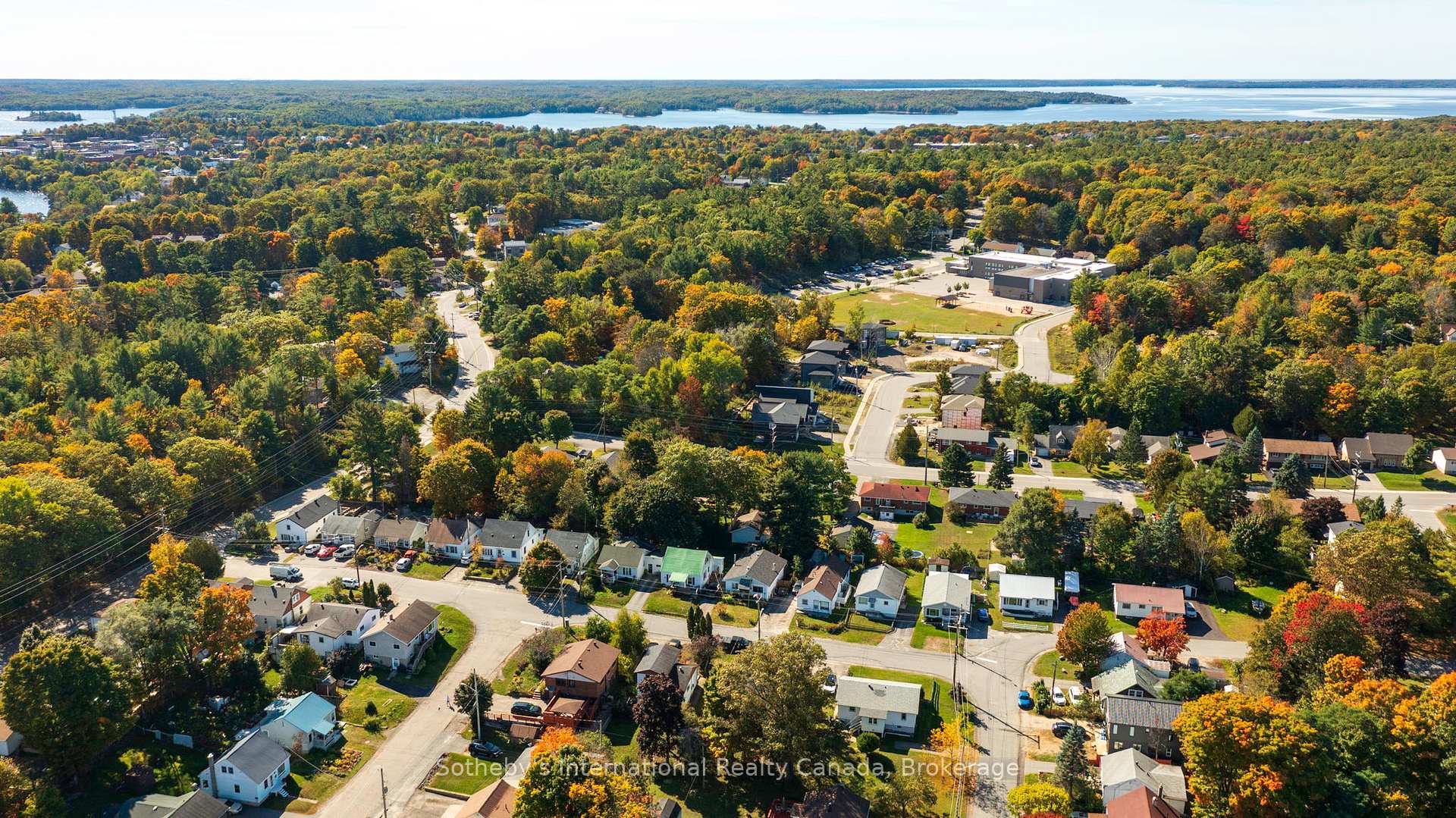 Photo 24 of 9 Summitt Avenue, Parry Sound — HOMEH
