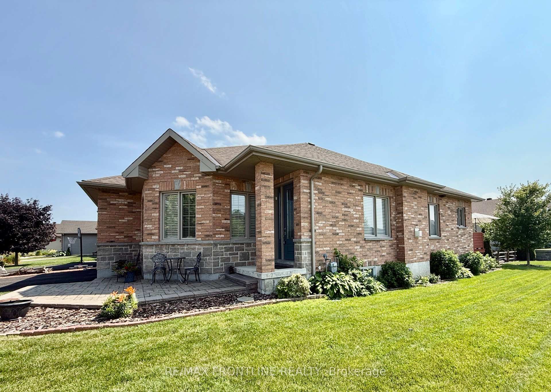 Photo 23 of 50 Perthmore Street, Perth — HOMEH