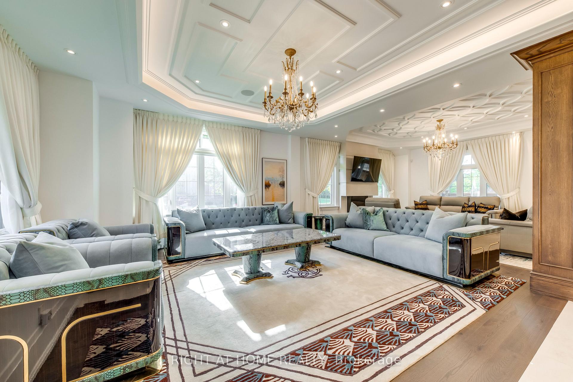 Photo 9 of 523 Brookside Drive, Oakville, West — HOMEH