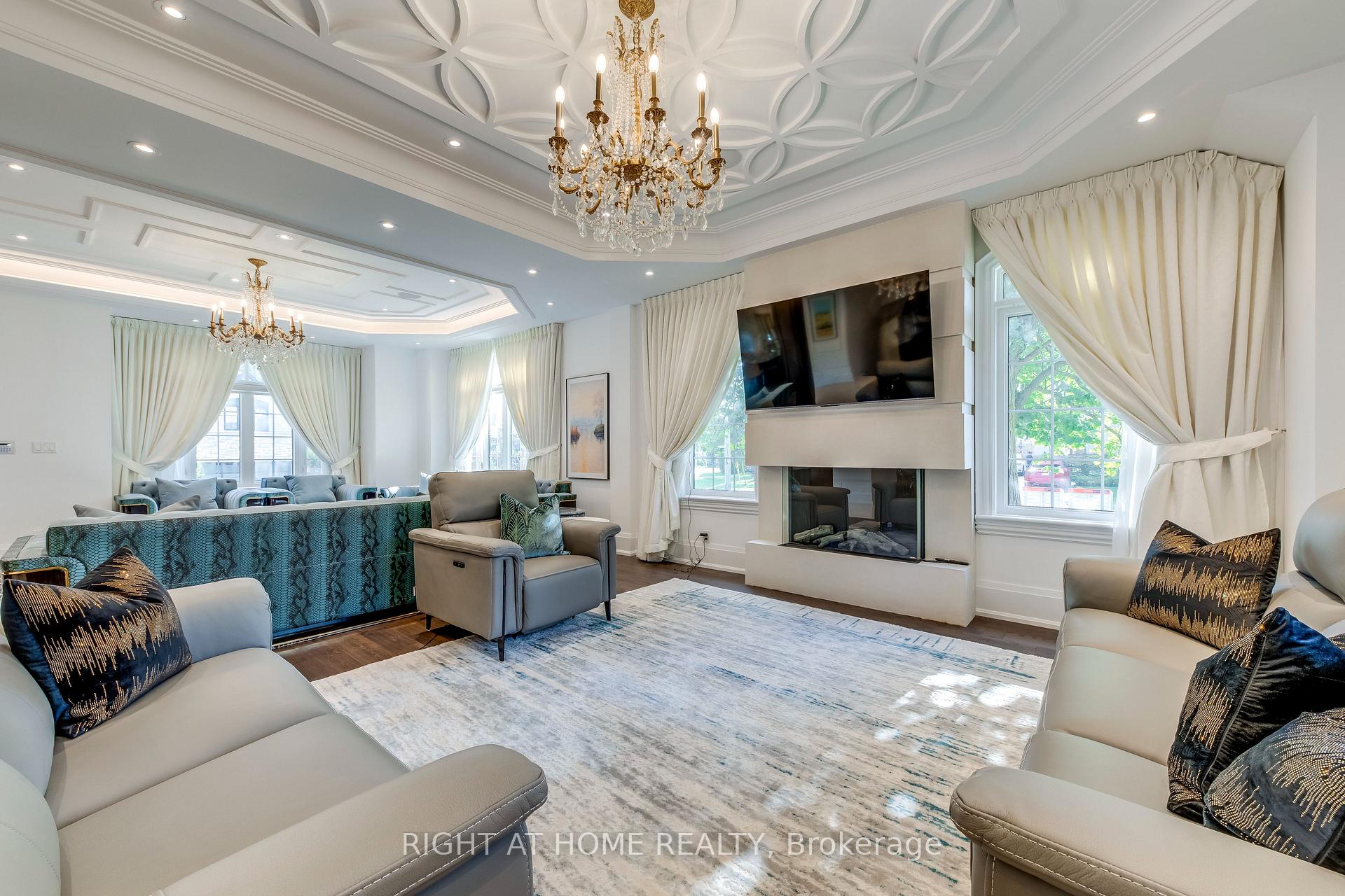 Photo 12 of 523 Brookside Drive, Oakville, West — HOMEH