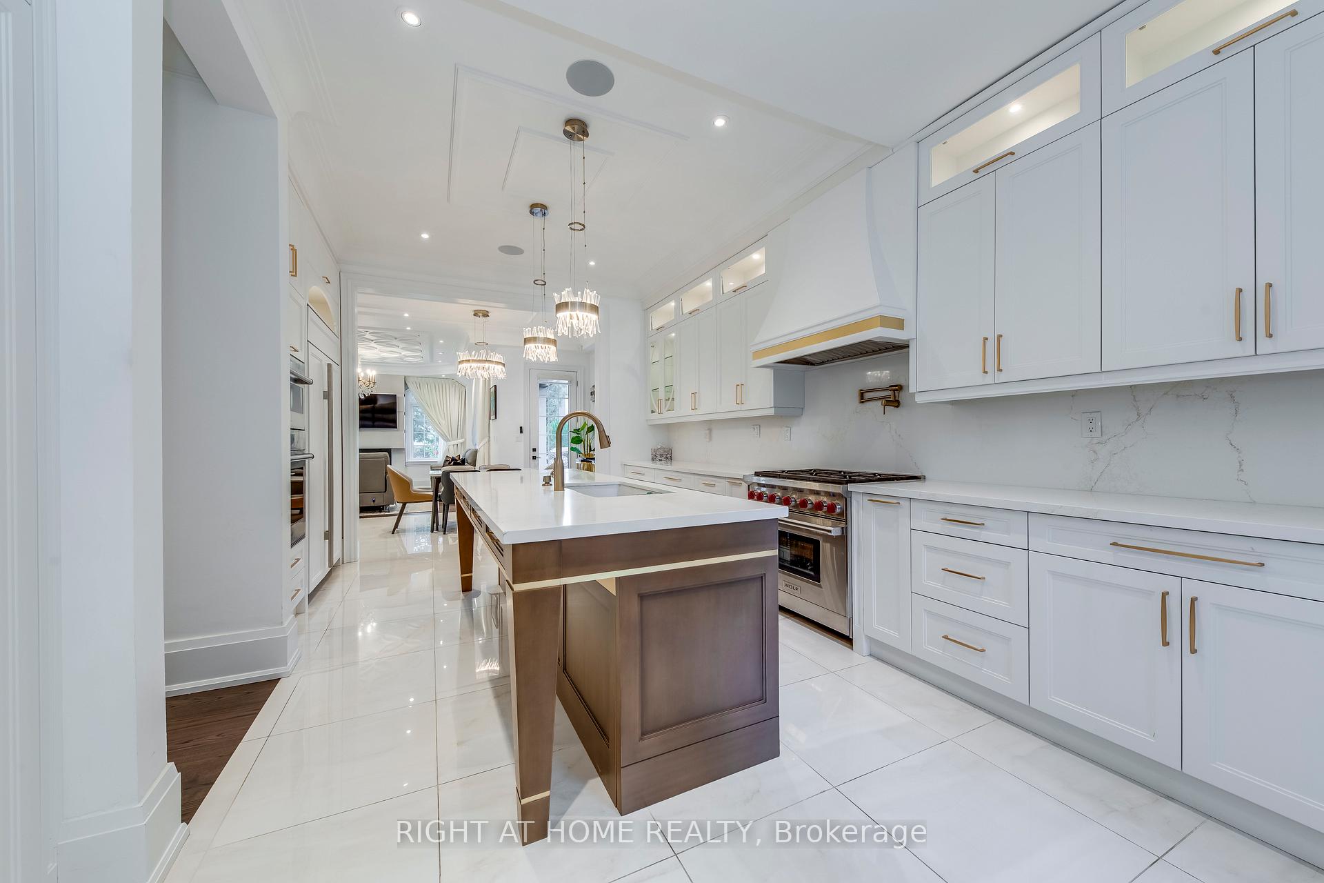 Photo 15 of 523 Brookside Drive, Oakville, West — HOMEH