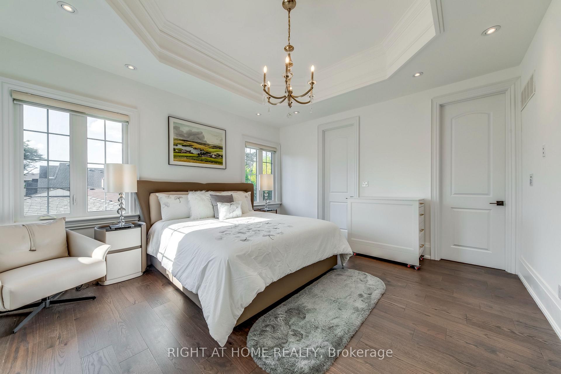 Photo 21 of 523 Brookside Drive, Oakville, West — HOMEH