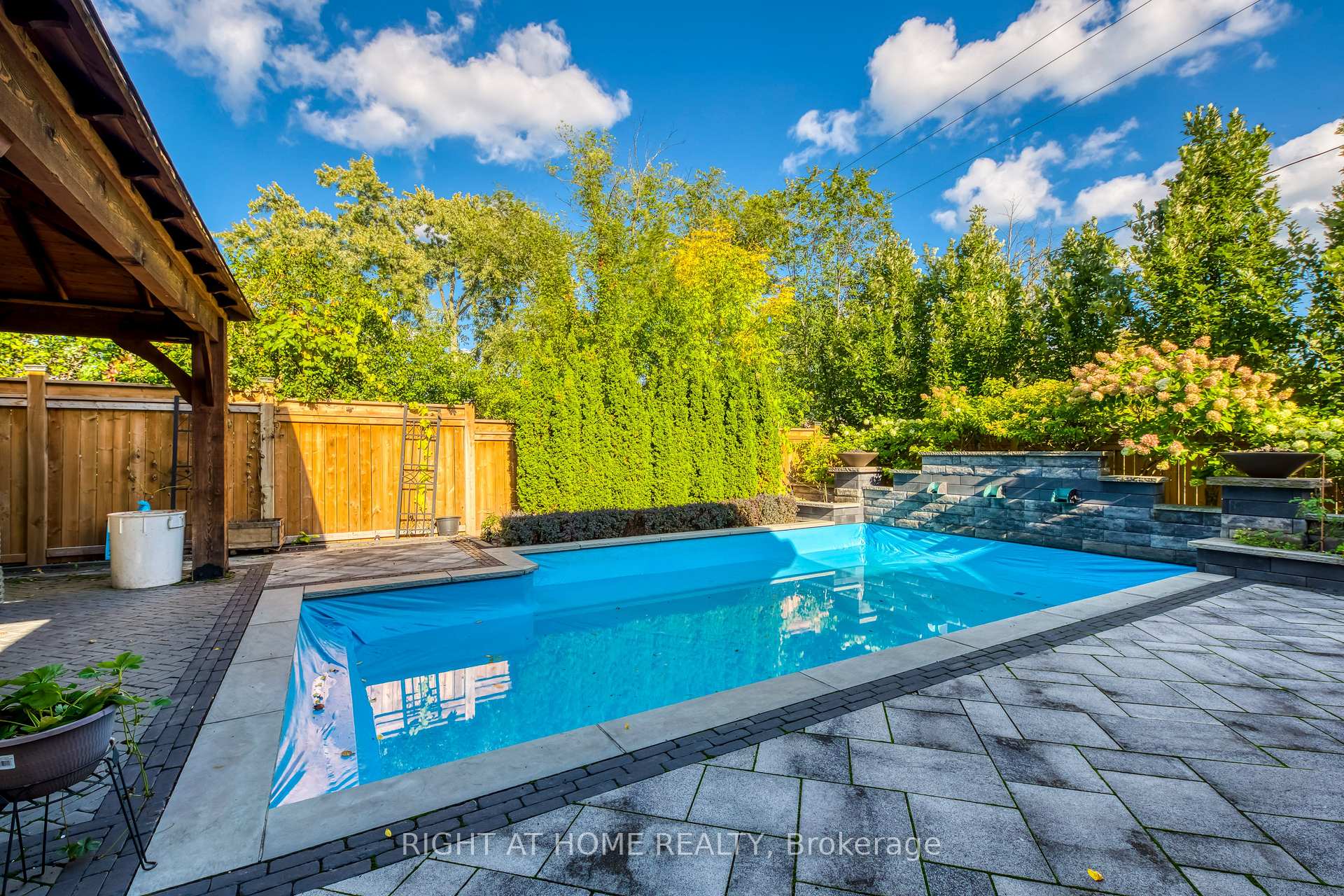 Photo 39 of 523 Brookside Drive, Oakville, West — HOMEH