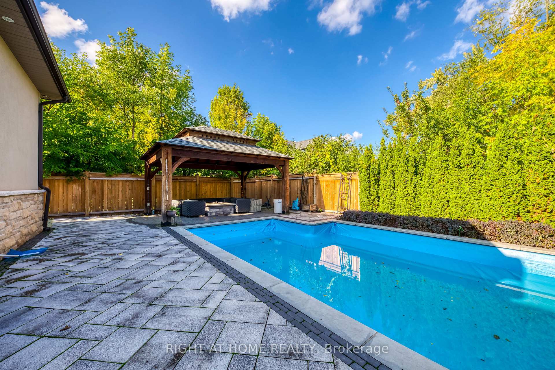Photo 41 of 523 Brookside Drive, Oakville, West — HOMEH