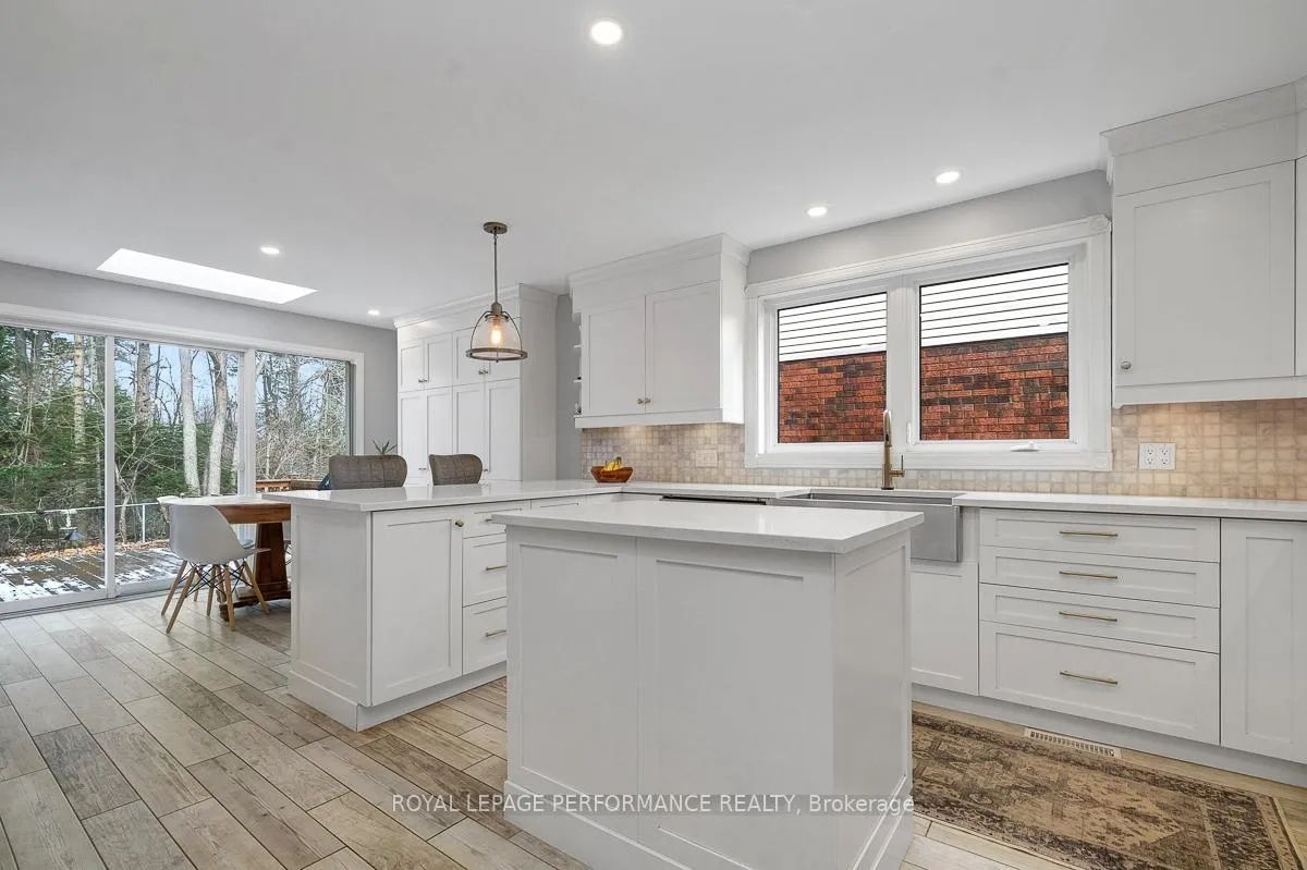 Photo 14 of 6164 Ravine Way, Ottawa, Hiawatha Park/Convent Glen — HOMEH