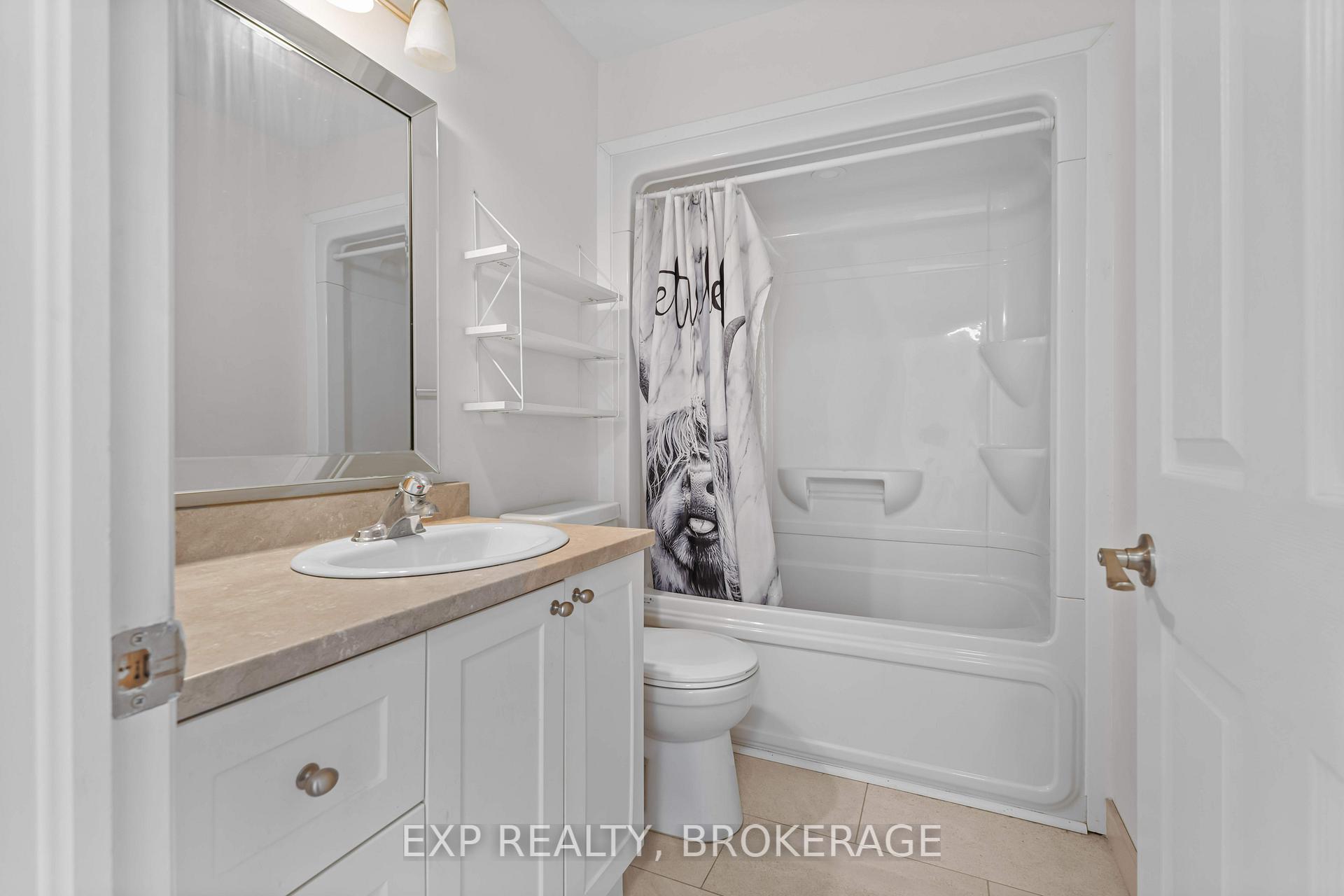 Photo 16 of 223 Guthrie Drive, Kingston, Rideau — HOMEH