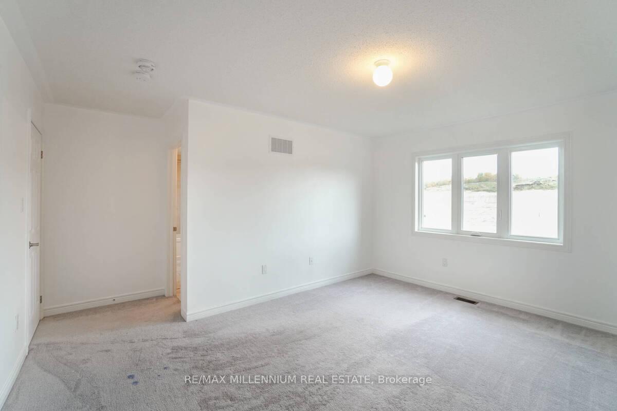 Photo 16 of 81 Kennedy Boulevard, New Tecumseth, Alliston — HOMEH