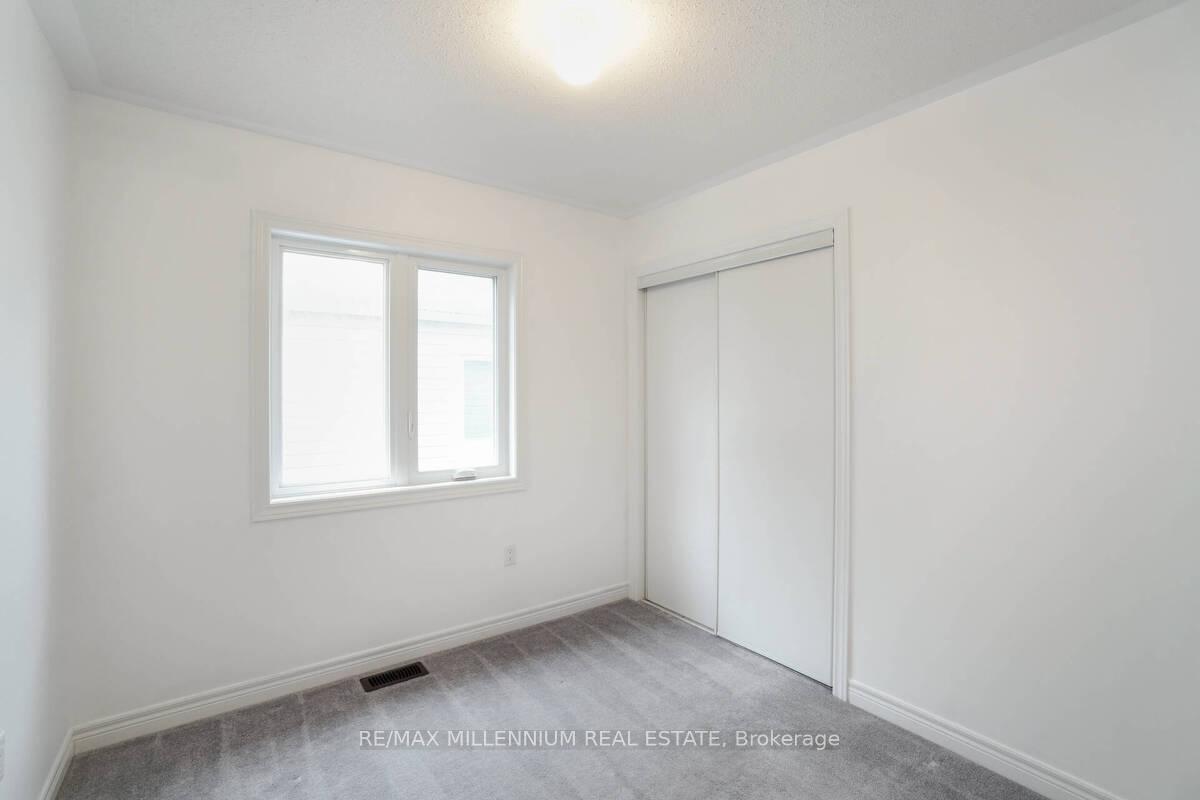 Photo 21 of 81 Kennedy Boulevard, New Tecumseth, Alliston — HOMEH