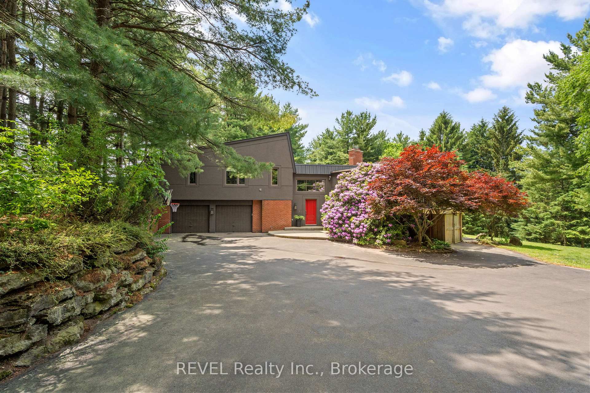 Photo 1 of 2027 Hansler Street, Pelham, North Pelham — HOMEH