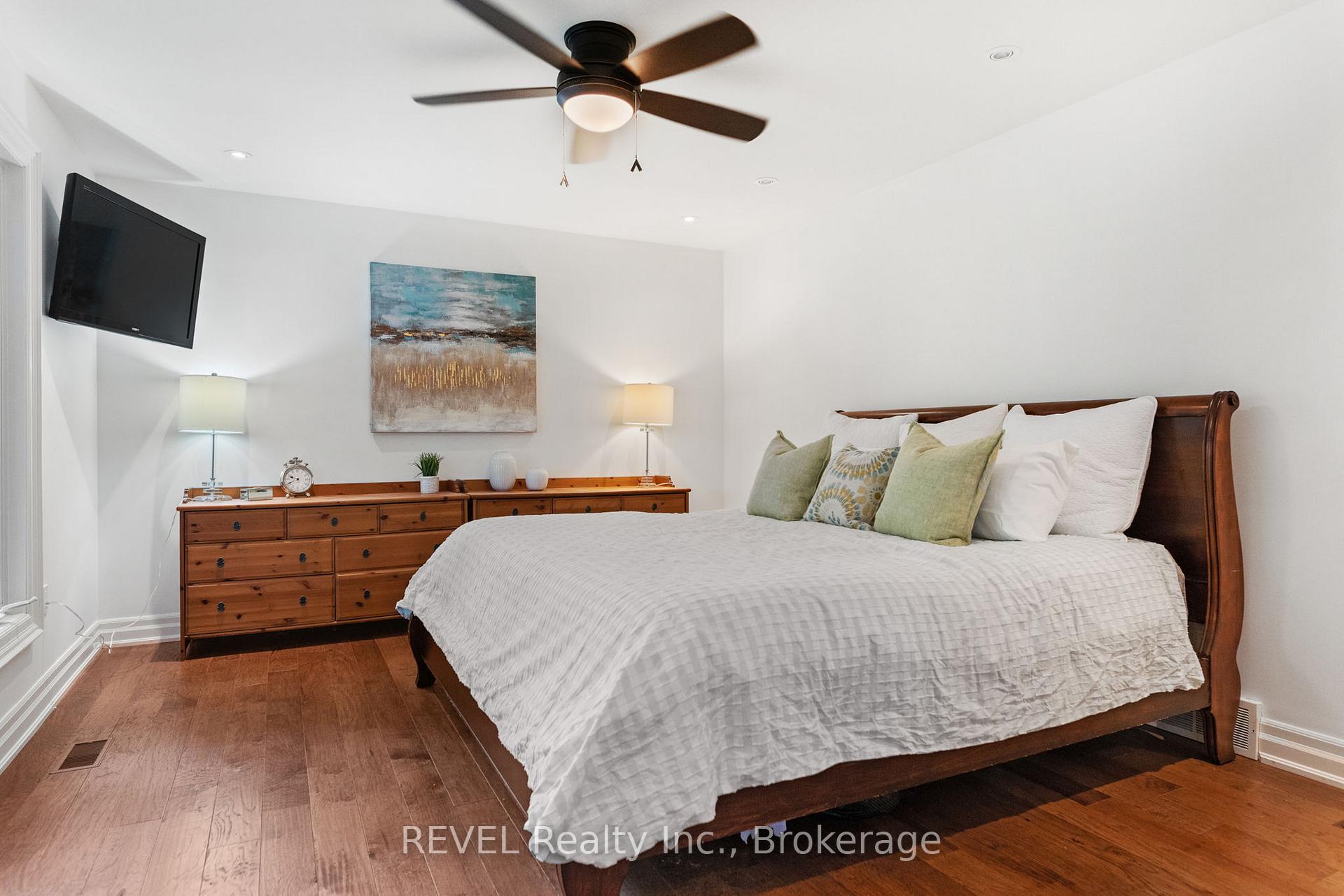 Photo 18 of 2027 Hansler Street, Pelham, North Pelham — HOMEH