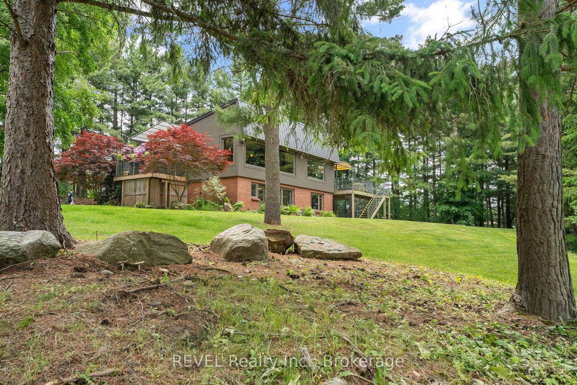 Photo 41 of 2027 Hansler Street, Pelham, North Pelham — HOMEH