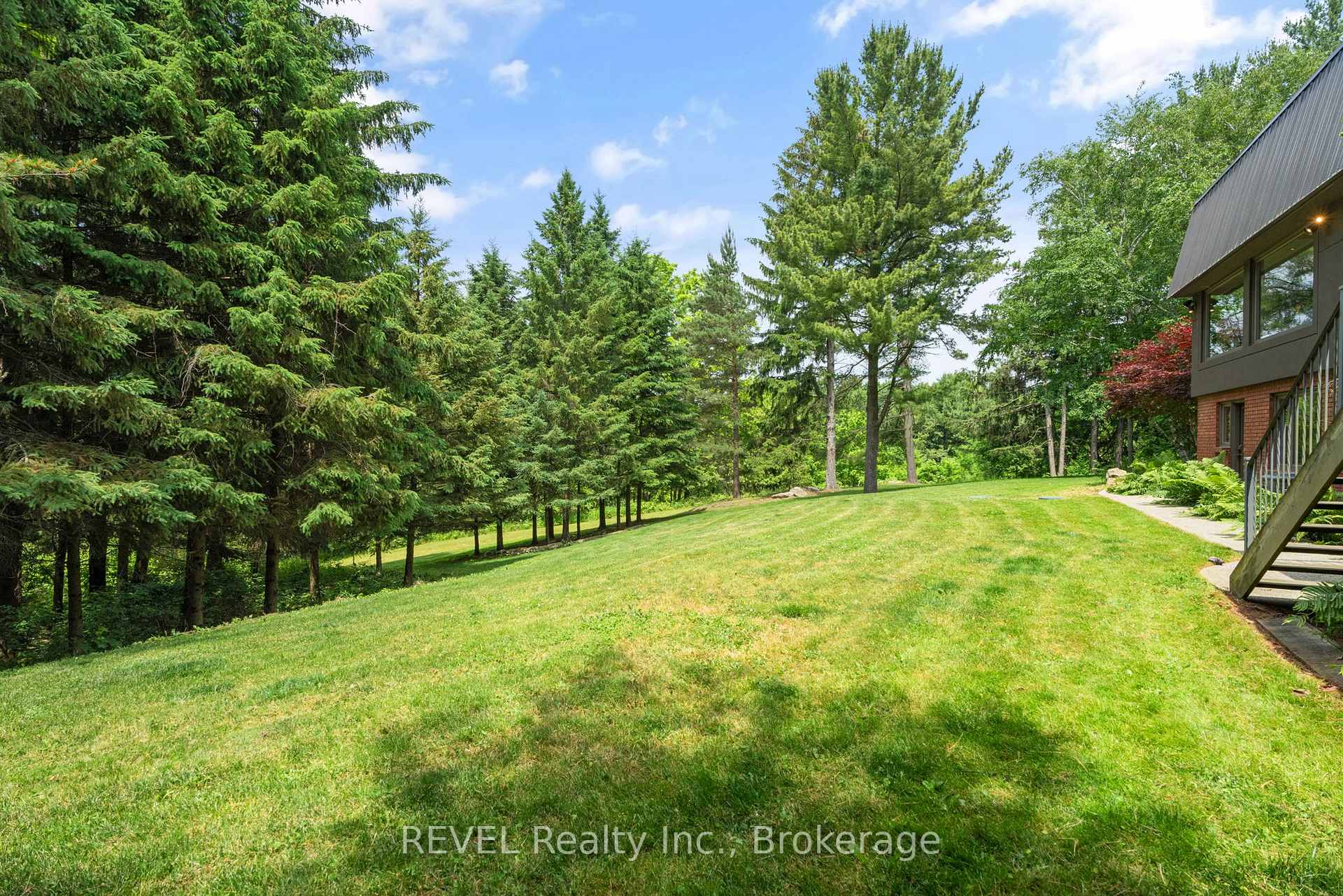Photo 43 of 2027 Hansler Street, Pelham, North Pelham — HOMEH
