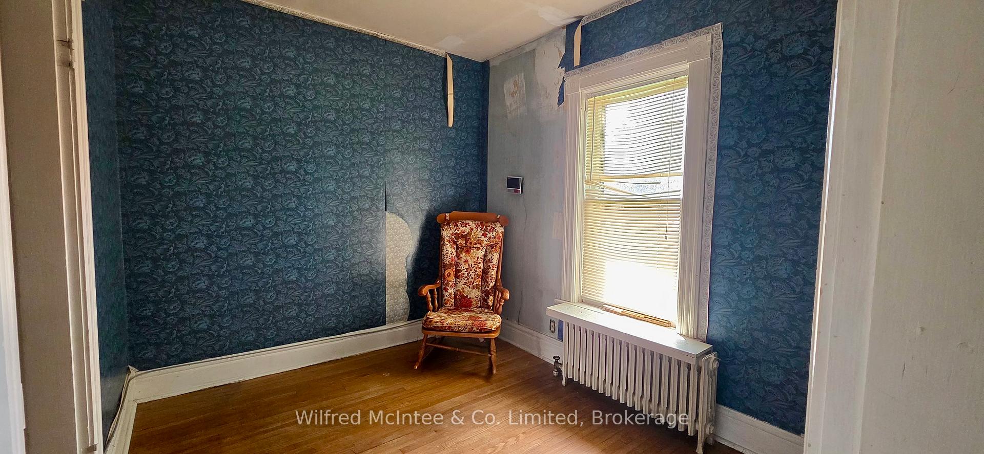 Photo 11 of 195 Minnie Street, North Huron, Wingham — HOMEH