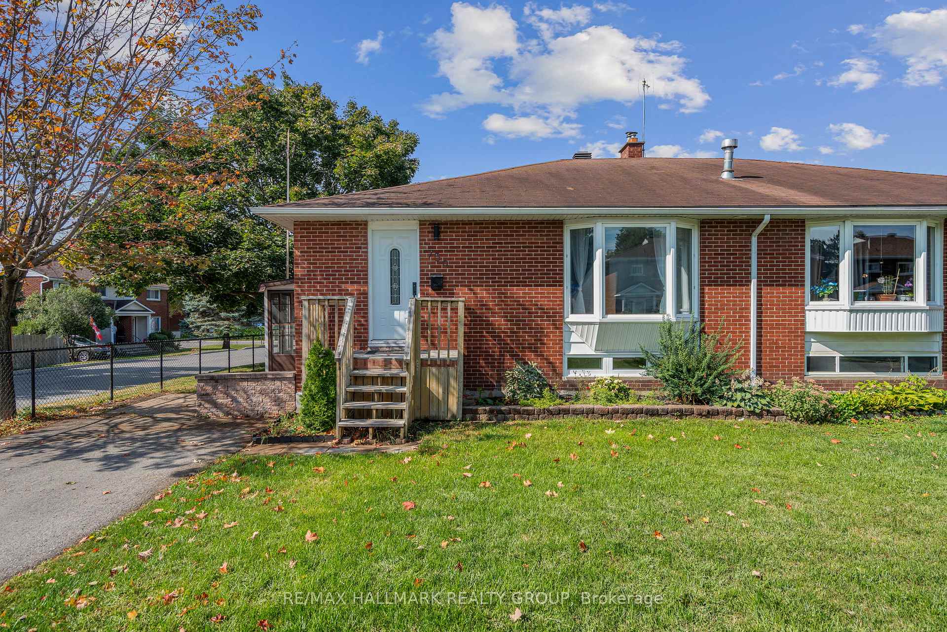 Front of 756 Cummings Avenue
