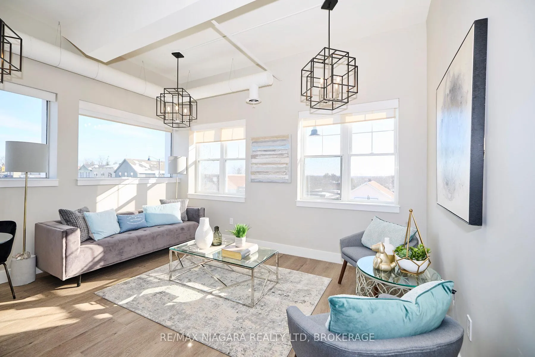Photo 2 of Unit 201, 1440 Pelham Street, Pelham, Fonthill — HOMEH