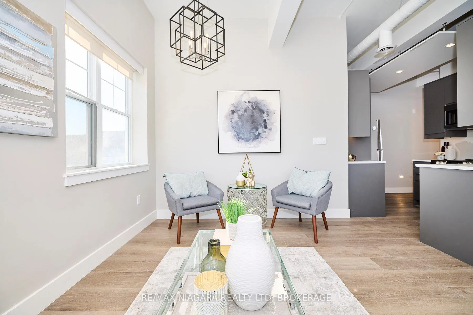 Photo 3 of Unit 201, 1440 Pelham Street, Pelham, Fonthill — HOMEH