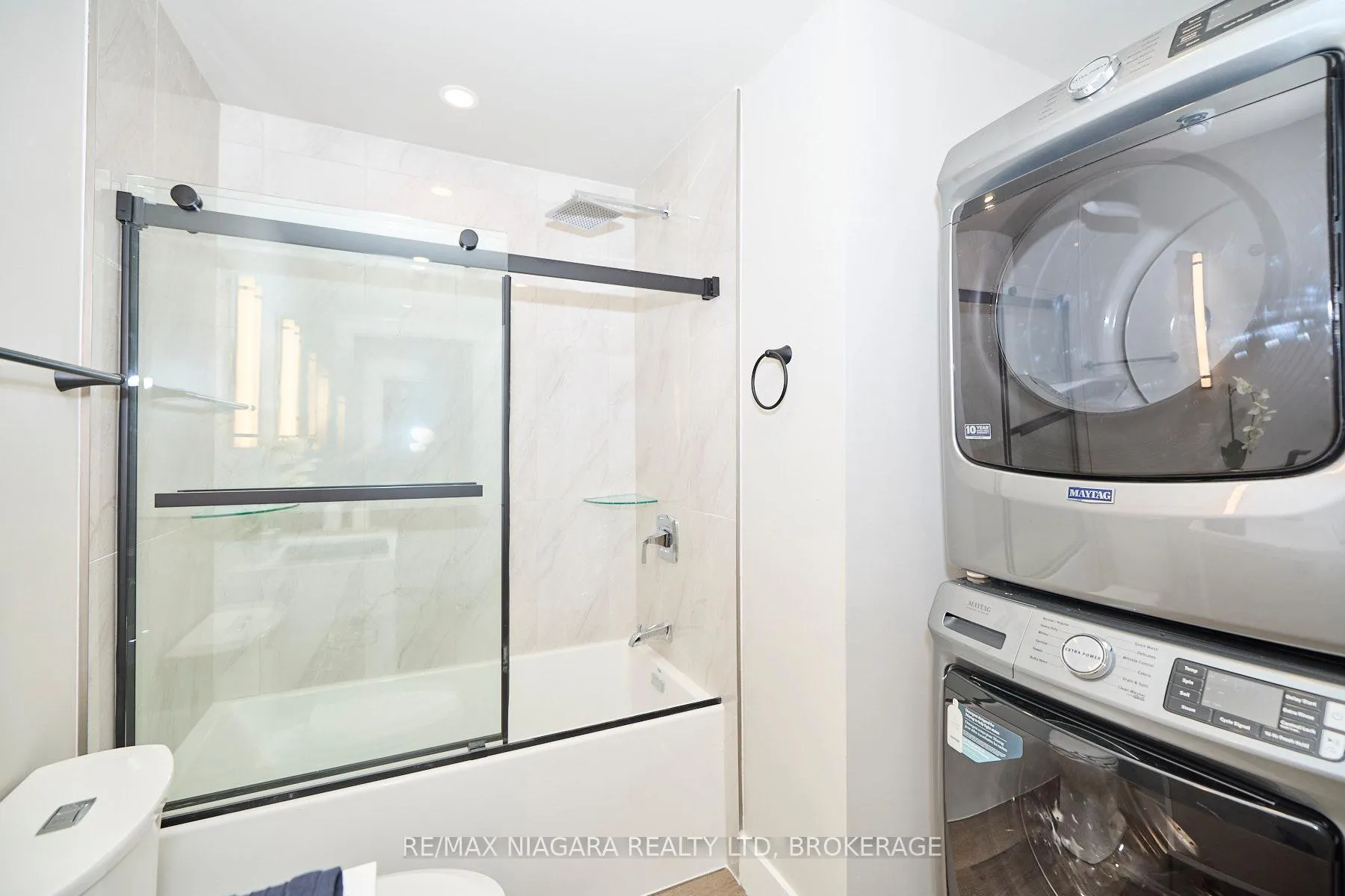 Photo 13 of Unit 201, 1440 Pelham Street, Pelham, Fonthill — HOMEH