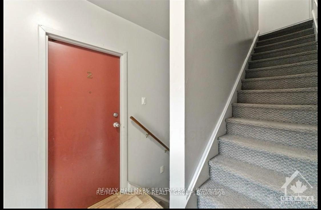 Photo 3 of Unit 2, 9 Acacia Avenue, Ottawa, Lindenlea — HOMEH
