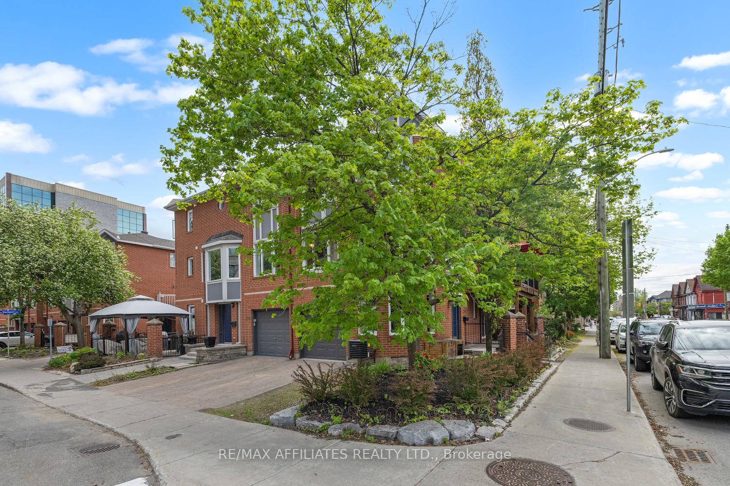 Photo 2 of 255 Kent Street, Ottawa, Ottawa Centre — HOMEH